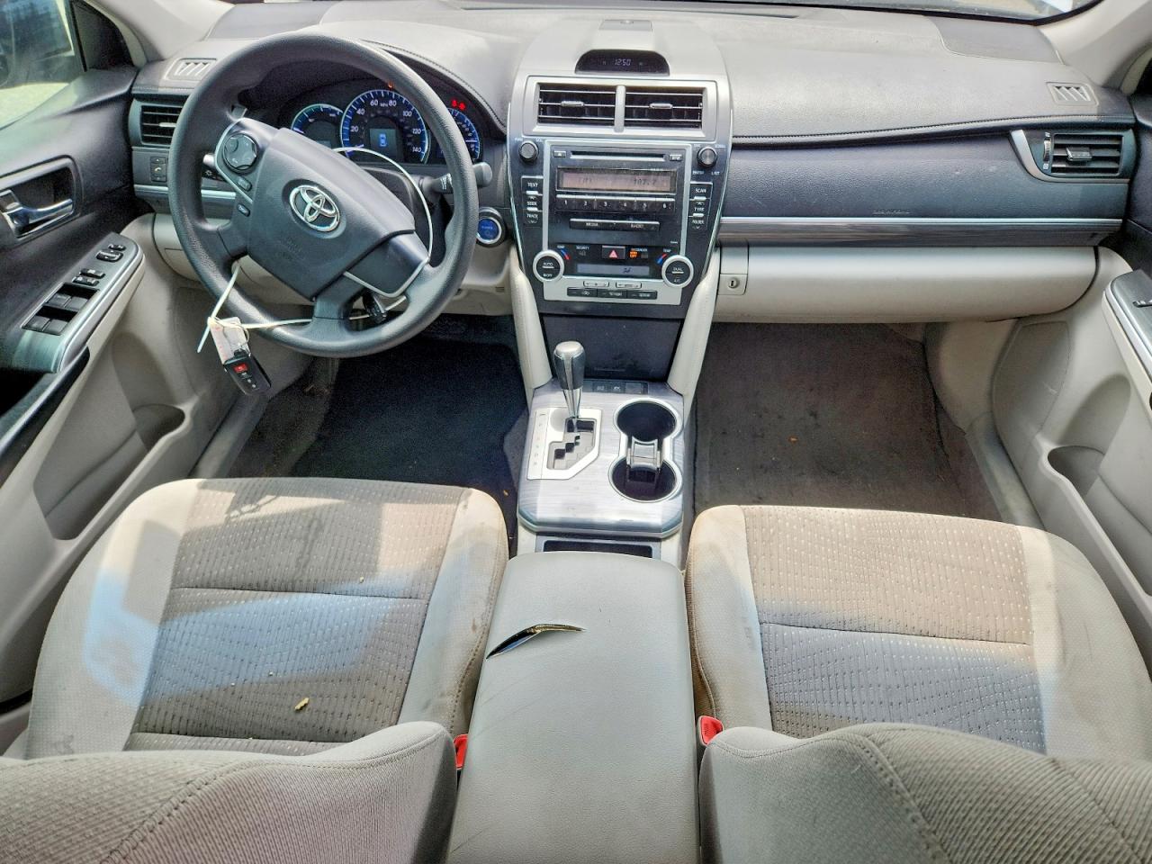 2012 Toyota Camry Hybrid Le Серебряный vin: 4T1BD1FK3CU032221