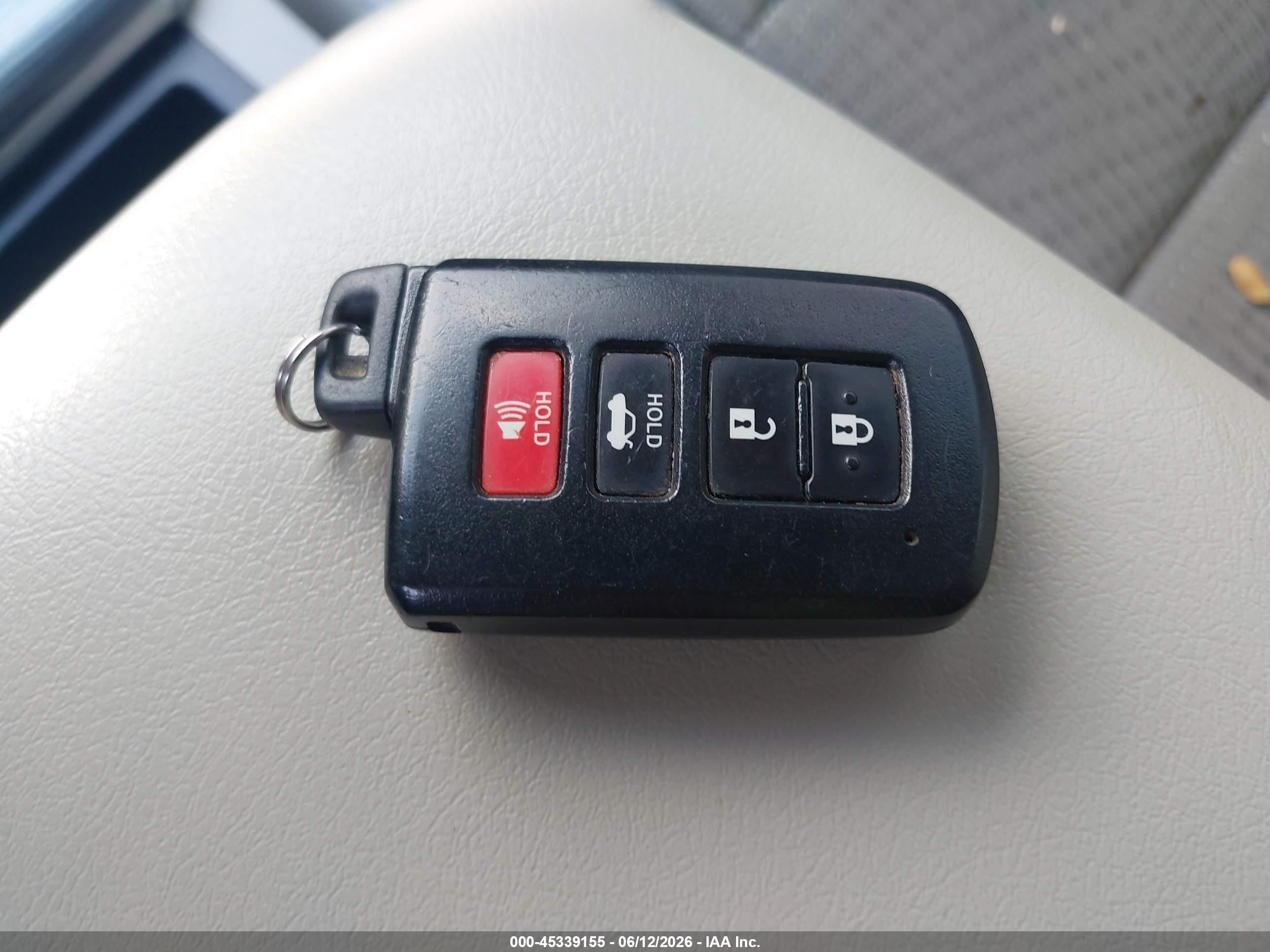 2012 Toyota Camry Hybrid Le White vin: 4T1BD1FK3CU035894