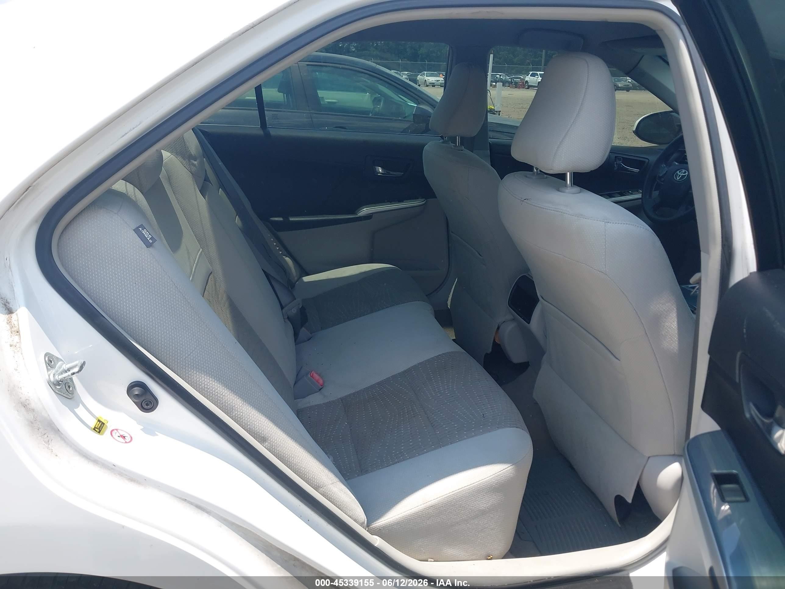 2012 Toyota Camry Hybrid Le White vin: 4T1BD1FK3CU035894