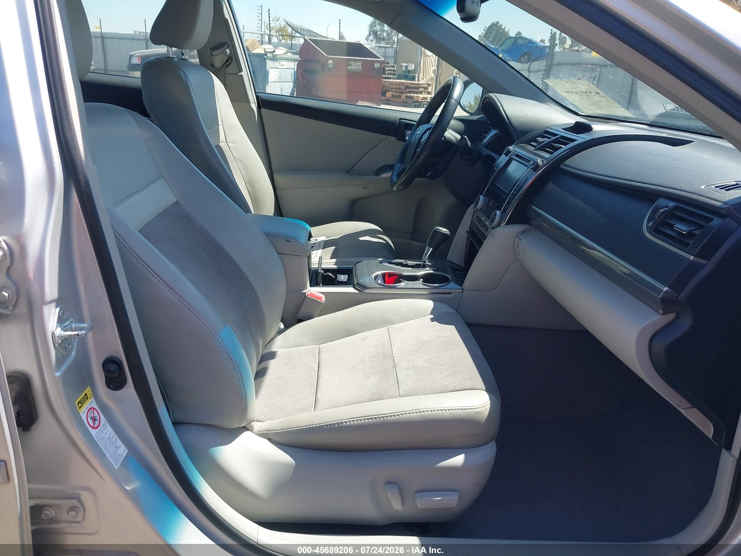 2012 Toyota Camry Hybrid Xle Silver vin: 4T1BD1FK3CU042313