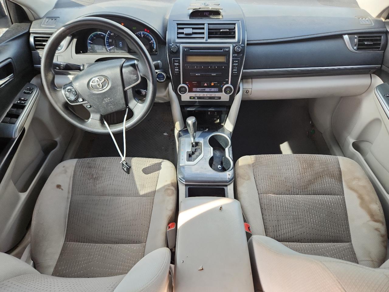 2012 Toyota Camry Hybrid Le Серебряный vin: 4T1BD1FK3CU045888