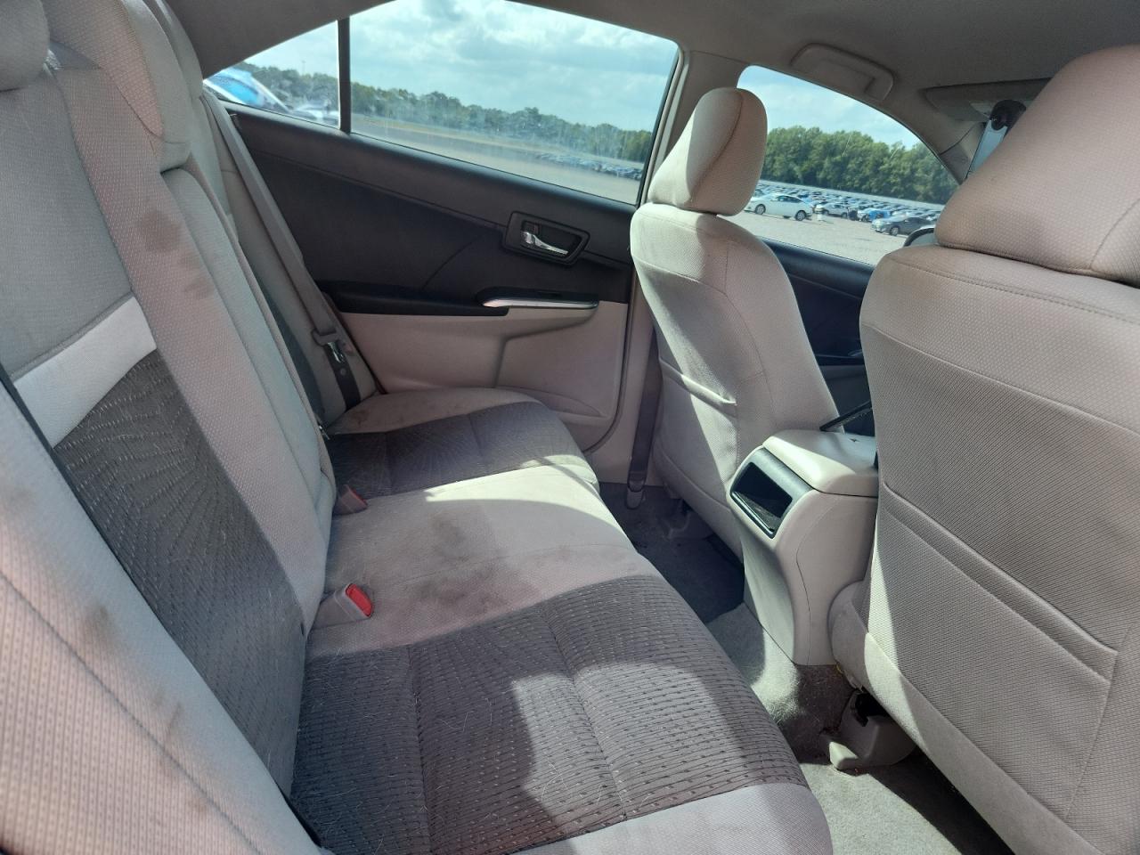 2012 Toyota Camry Hybrid Le Серебряный vin: 4T1BD1FK3CU045888