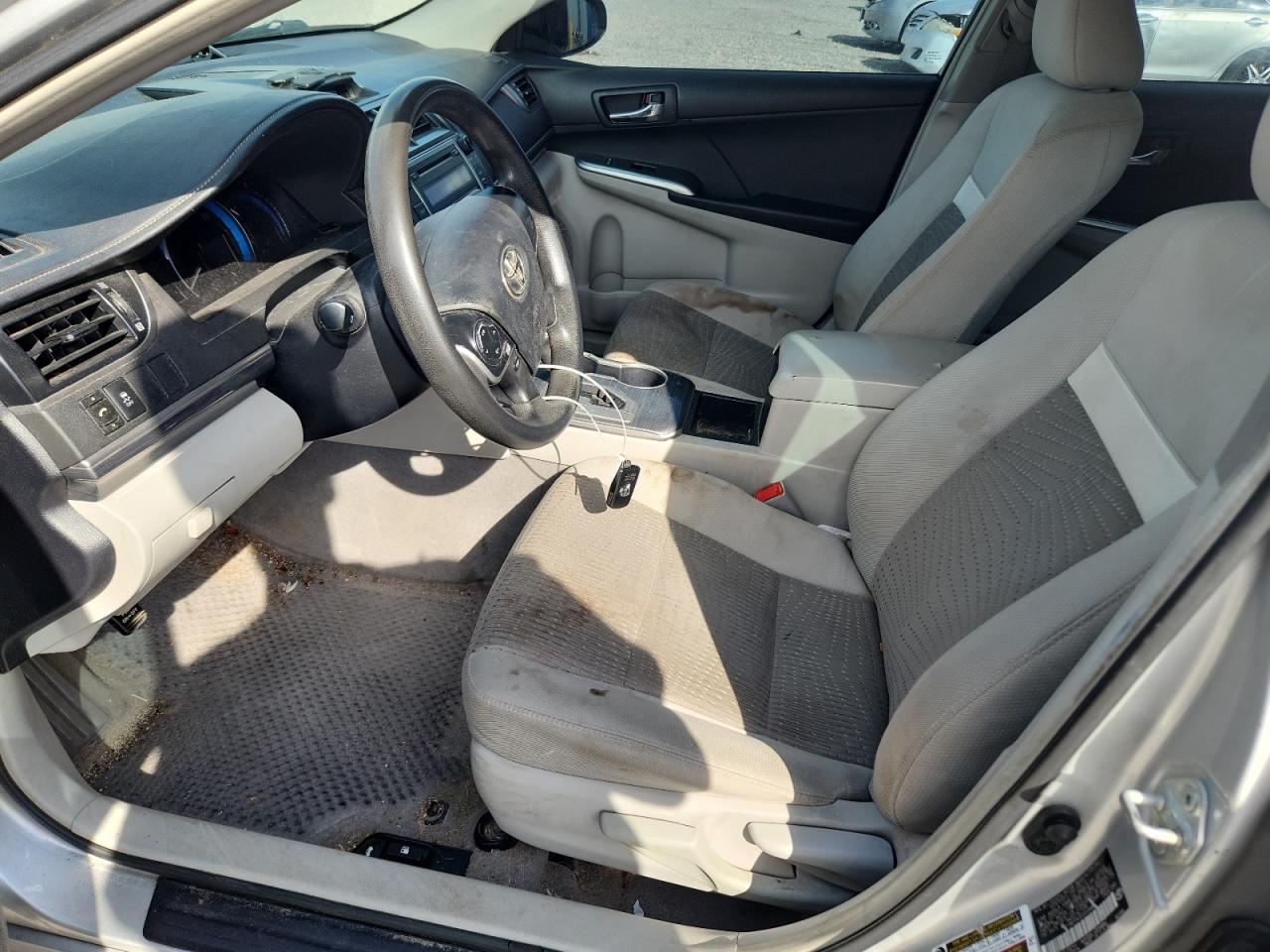 2012 Toyota Camry Hybrid Le Серебряный vin: 4T1BD1FK3CU045888