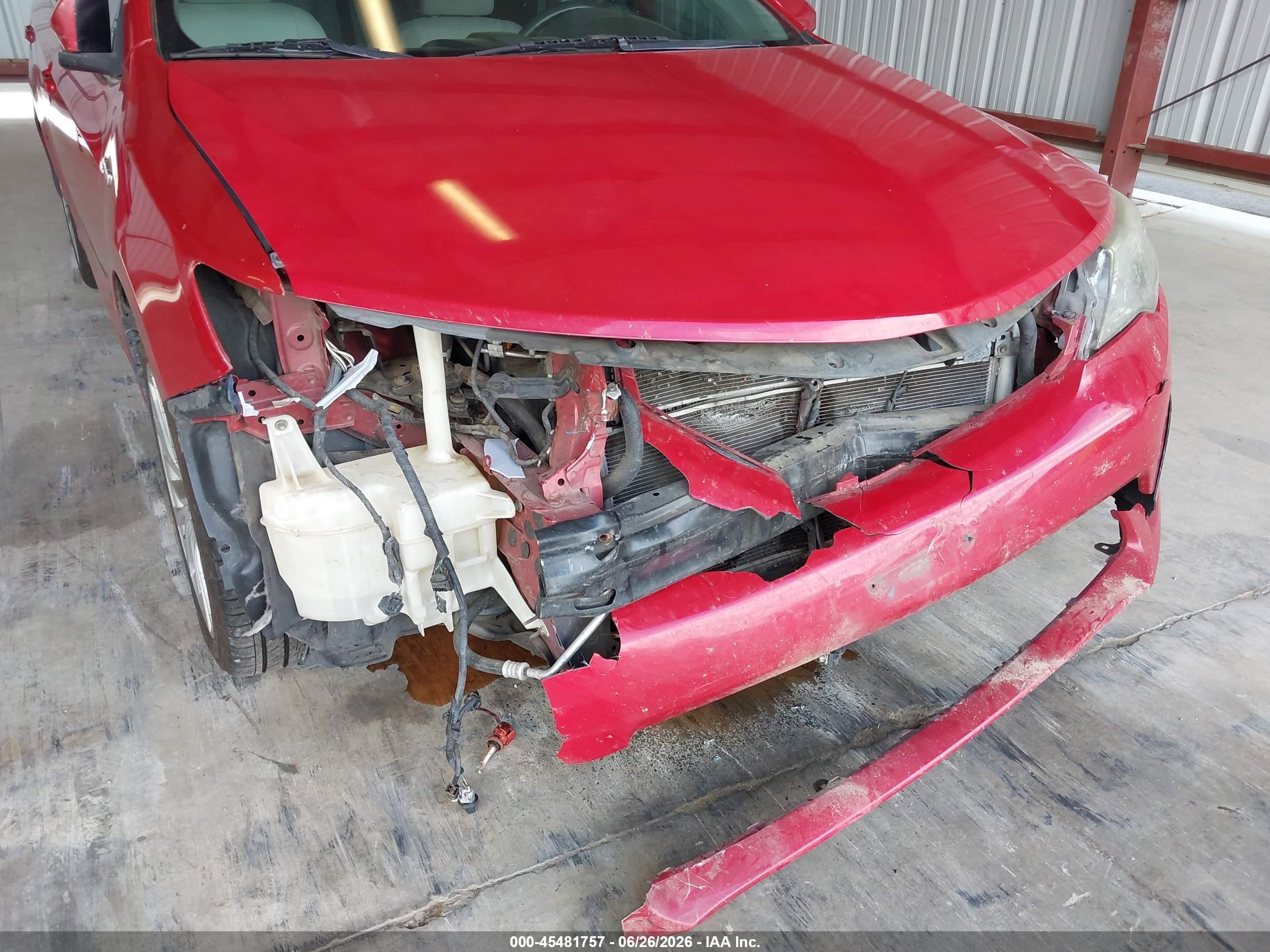 2013 Toyota Camry Hybrid Le Red vin: 4T1BD1FK3DU064426