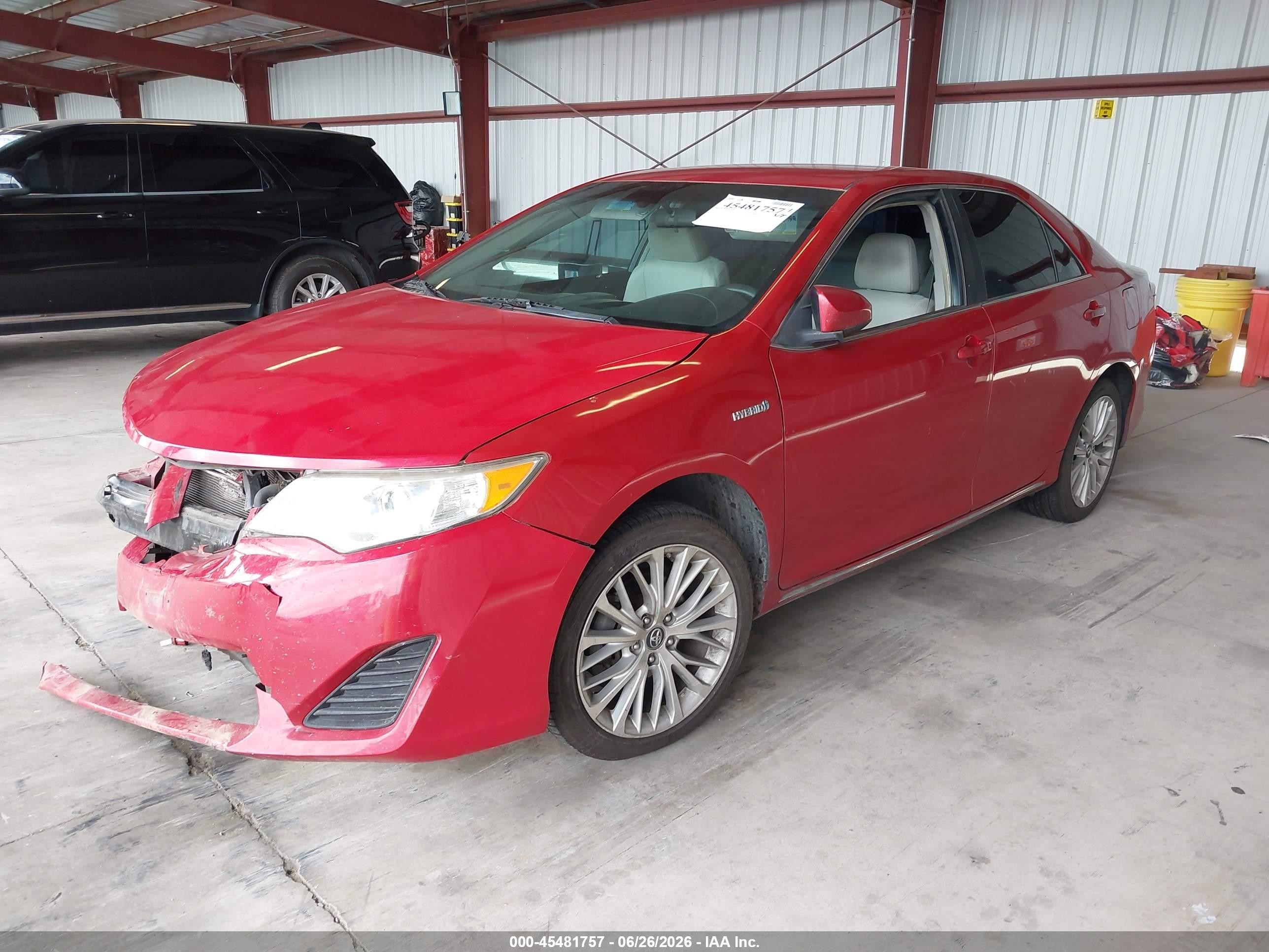 2013 Toyota Camry Hybrid Le Red vin: 4T1BD1FK3DU064426