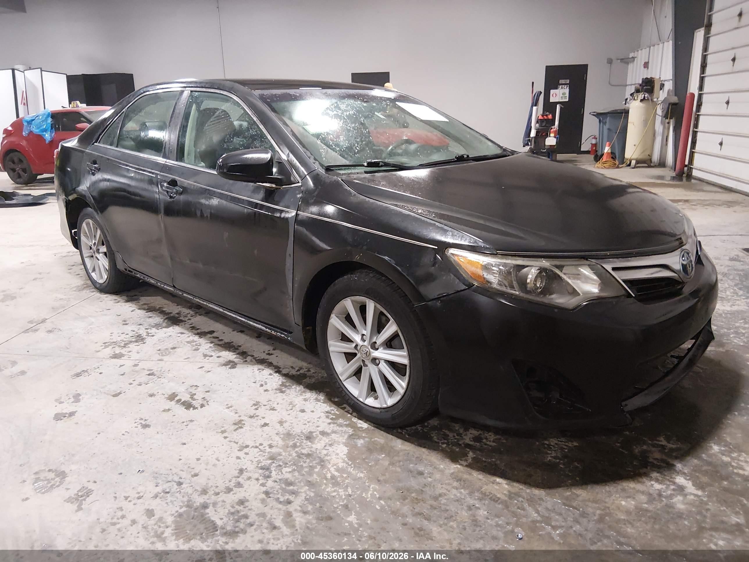 2013 Toyota Camry Hybrid Xle Черный vin: 4T1BD1FK3DU068069