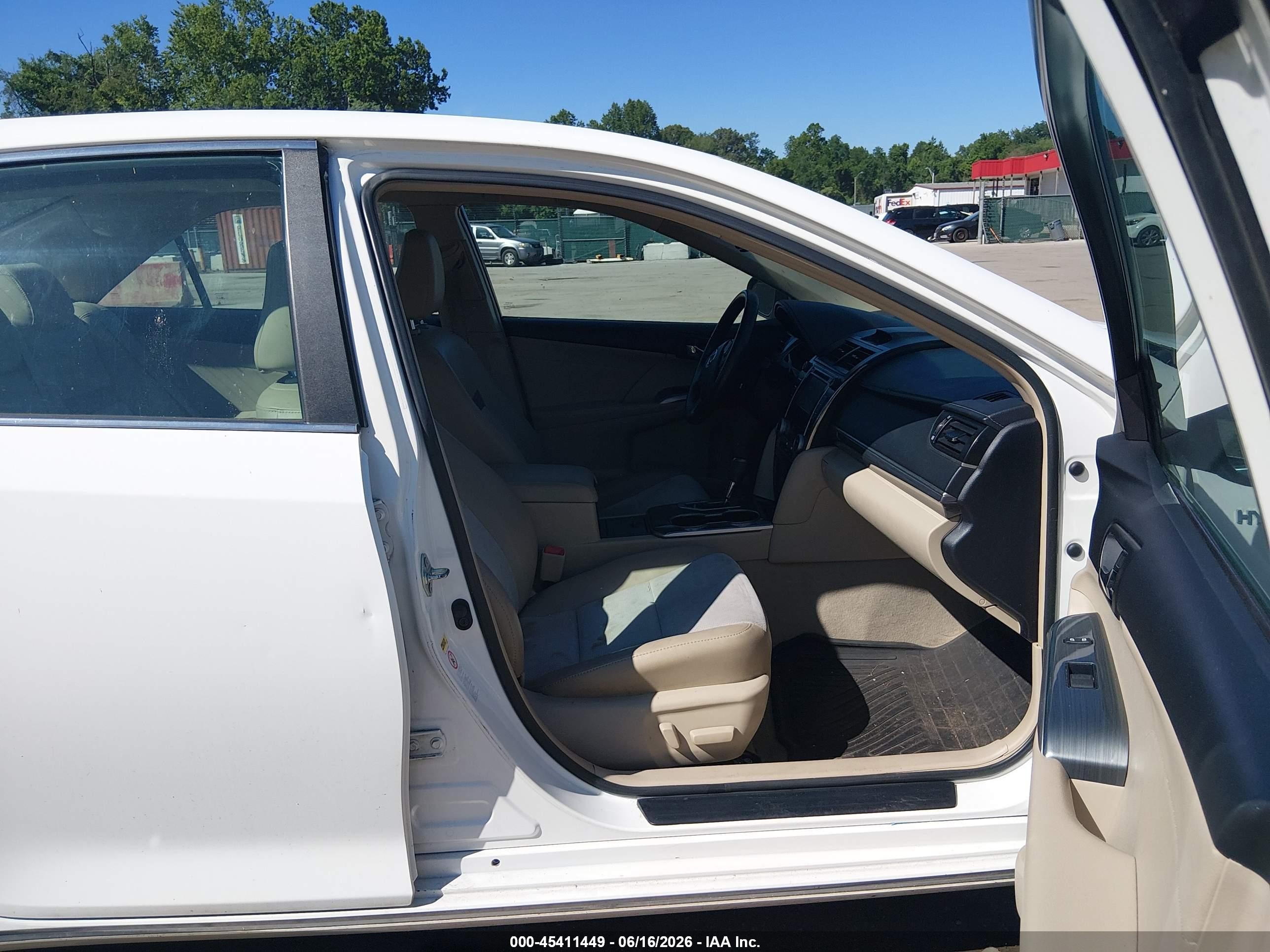 2013 Toyota Camry Hybrid Xle White vin: 4T1BD1FK3DU090668