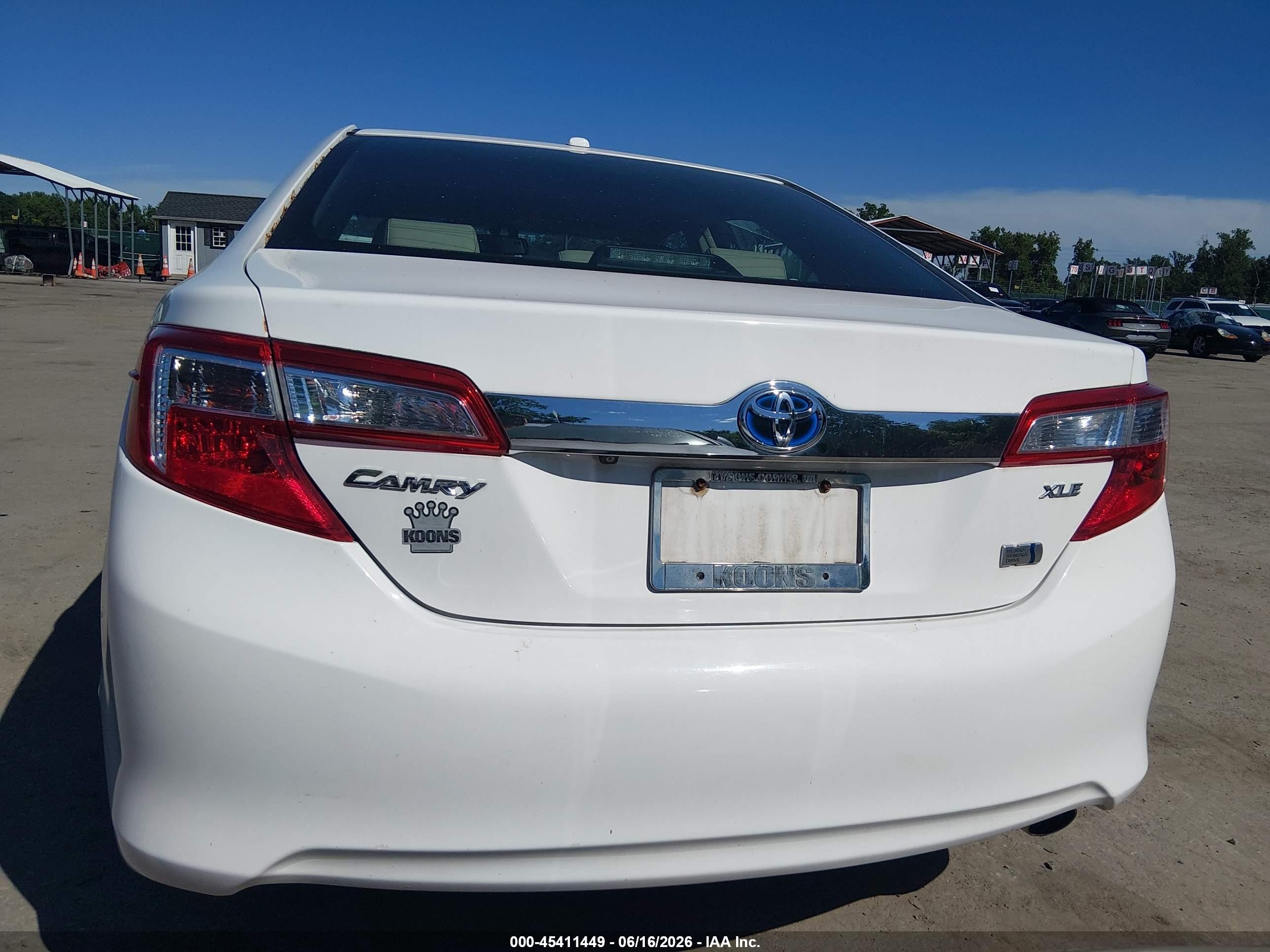 2013 Toyota Camry Hybrid Xle White vin: 4T1BD1FK3DU090668