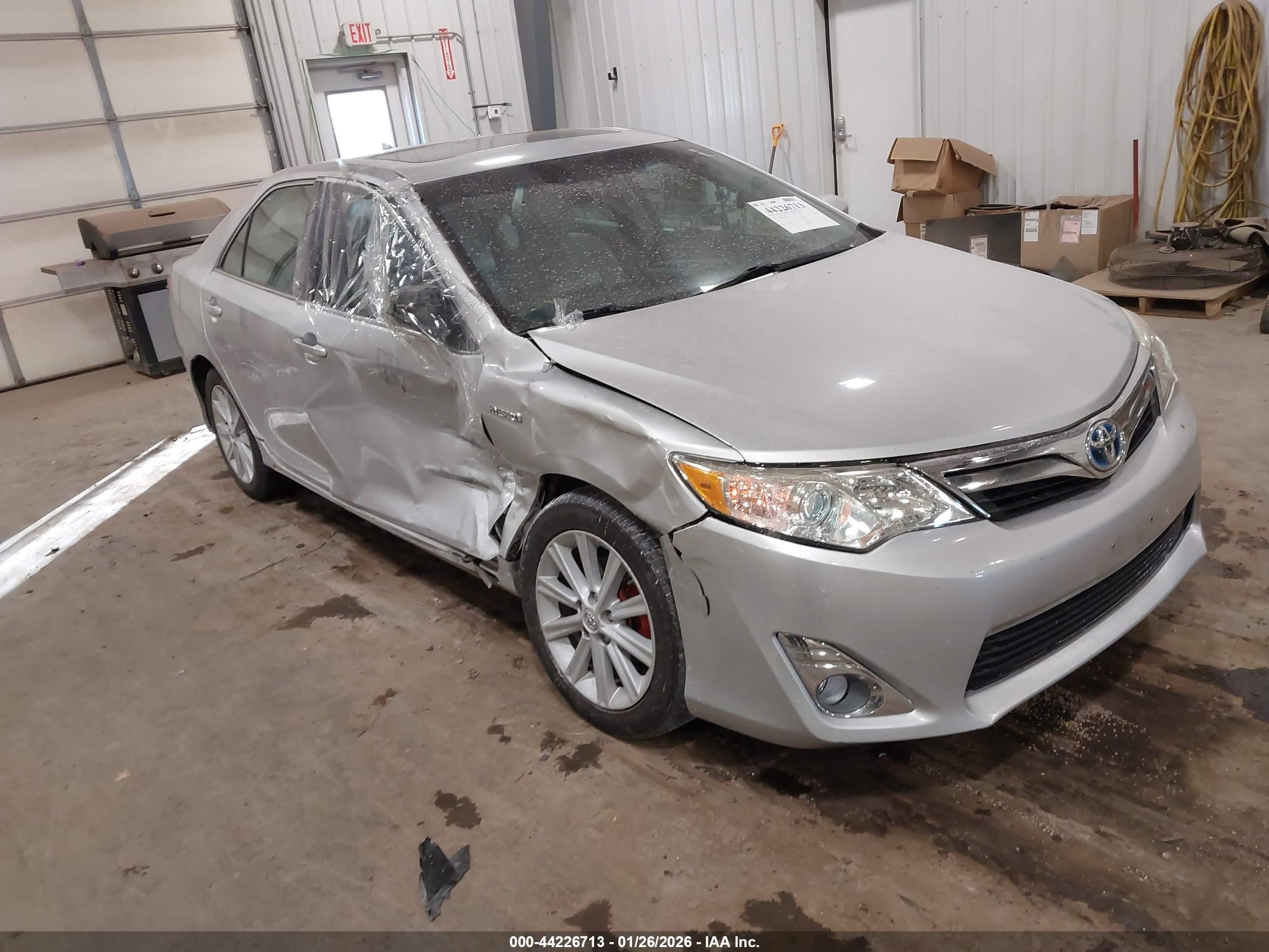 2013 Toyota Camry Hybrid Xle Silver vin: 4T1BD1FK3DU093604