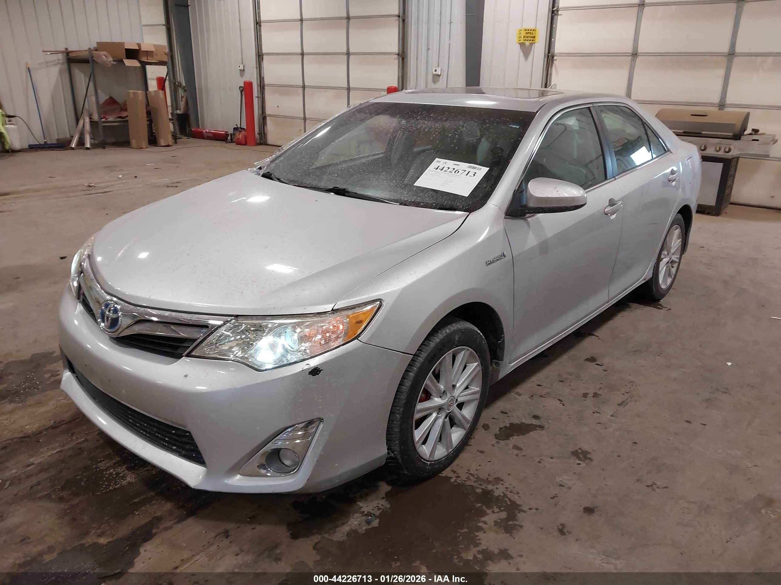 2013 Toyota Camry Hybrid Xle Silver vin: 4T1BD1FK3DU093604