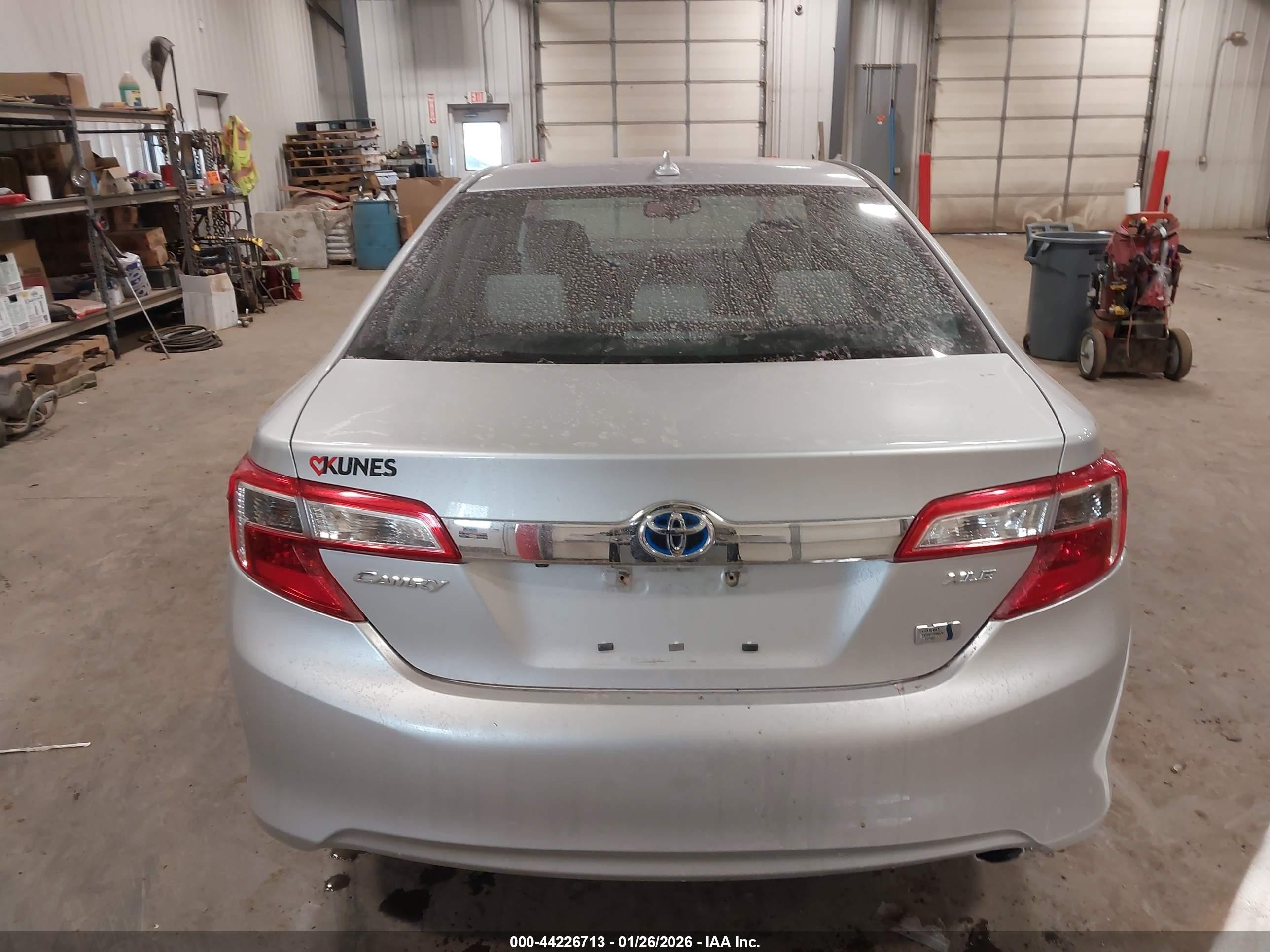 2013 Toyota Camry Hybrid Xle Silver vin: 4T1BD1FK3DU093604