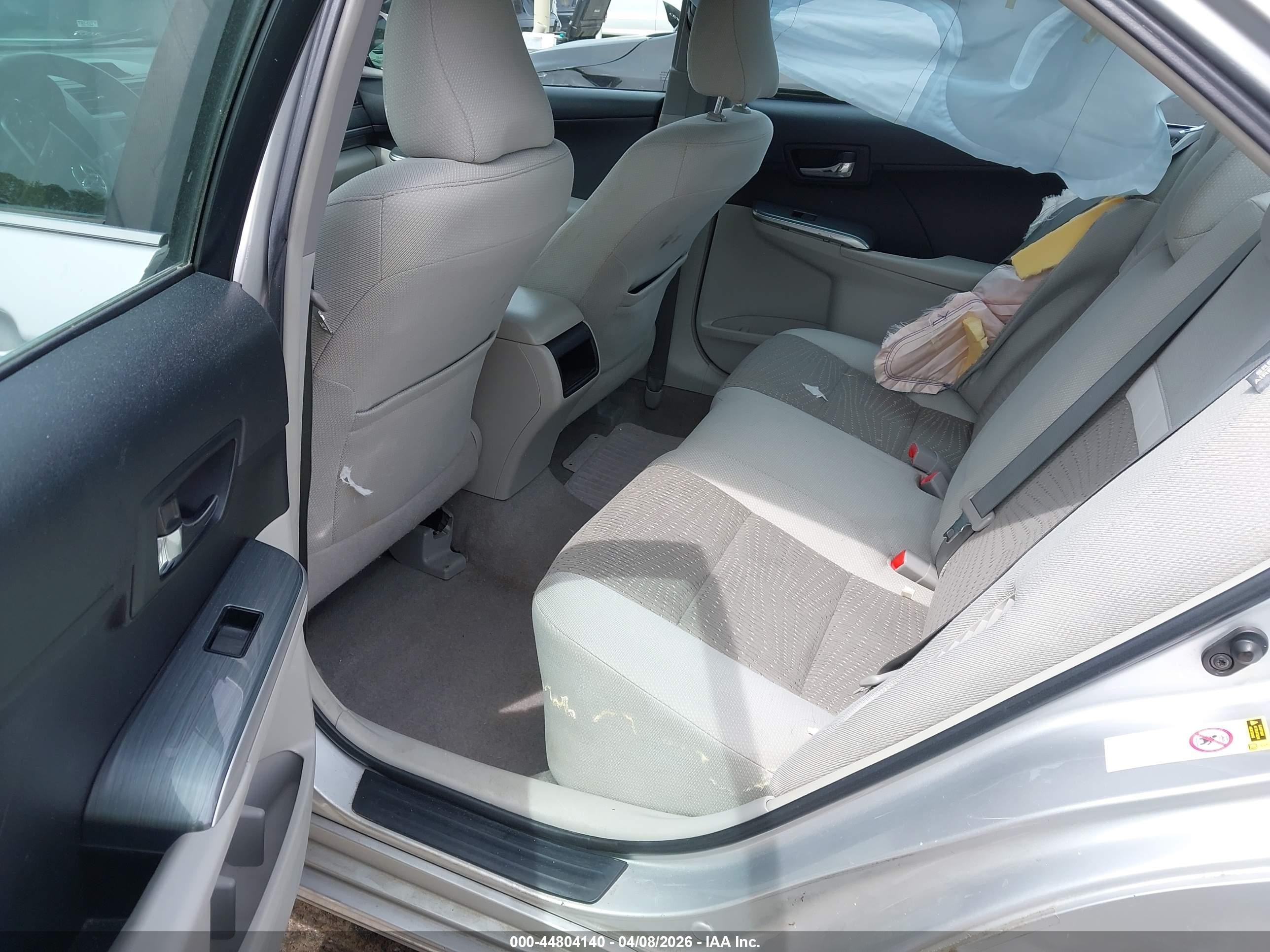 2014 Toyota Camry Hybrid Le Silver vin: 4T1BD1FK3EU107762