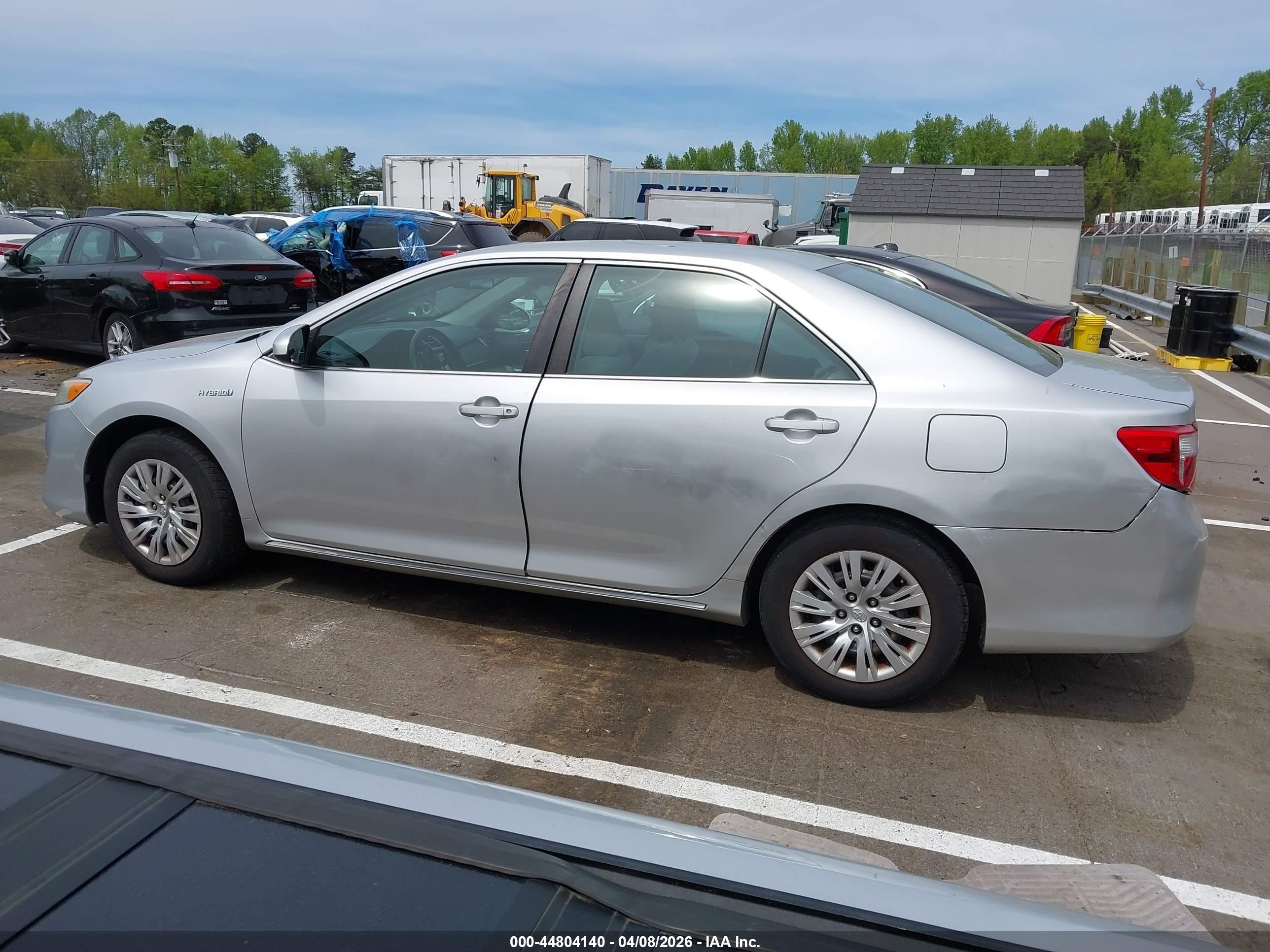 2014 Toyota Camry Hybrid Le Silver vin: 4T1BD1FK3EU107762