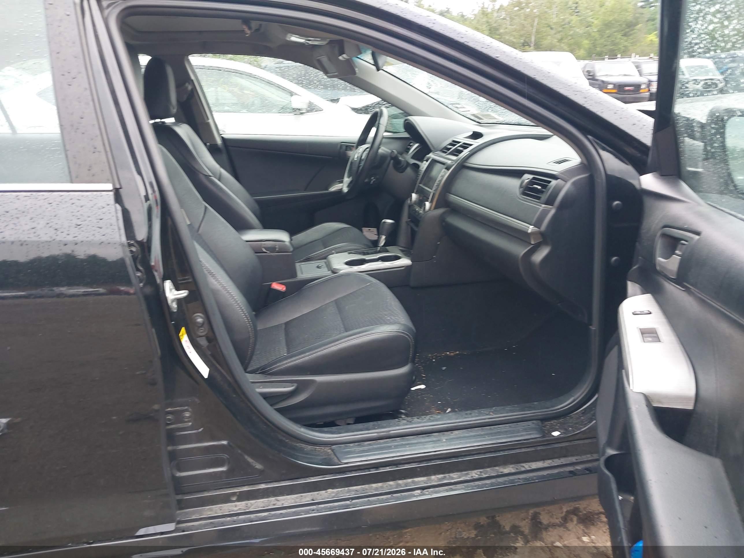 2014 Toyota Camry Hybrid Se Limited Edition Black vin: 4T1BD1FK3EU120561