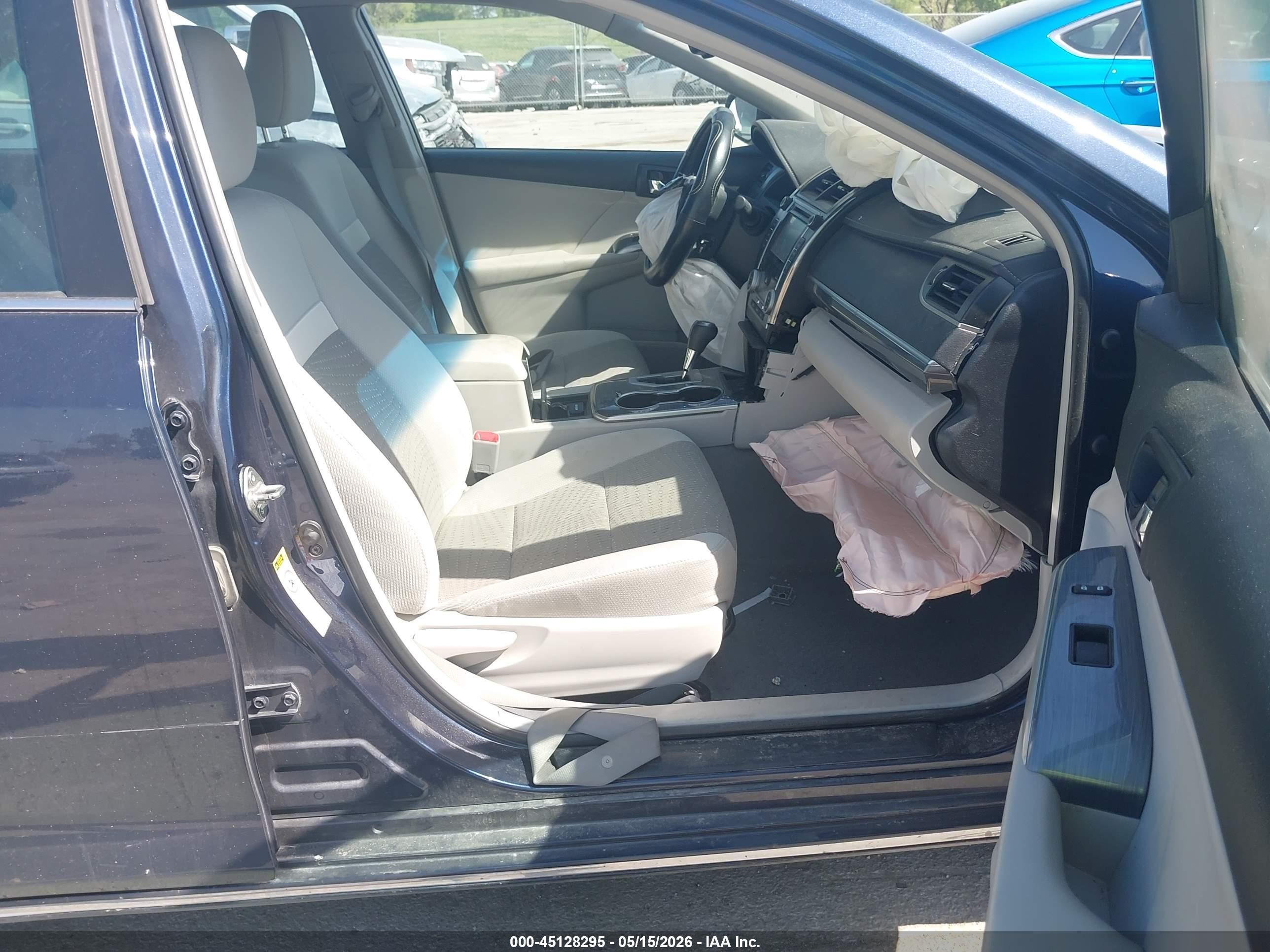 2014 Toyota Camry Hybrid Xle Blue vin: 4T1BD1FK3EU122312