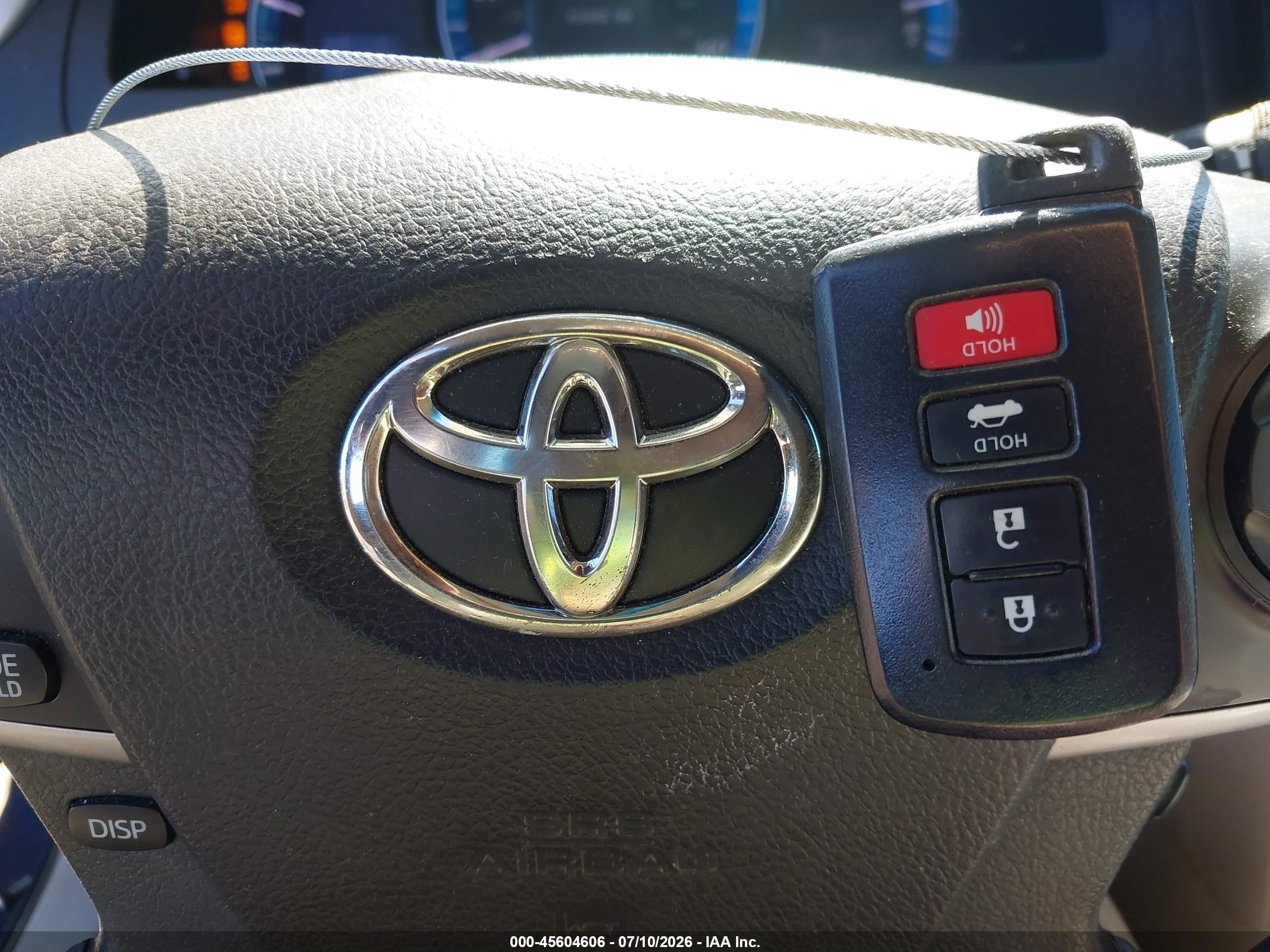 2014 Toyota Camry Hybrid Xle Blue vin: 4T1BD1FK3EU125114