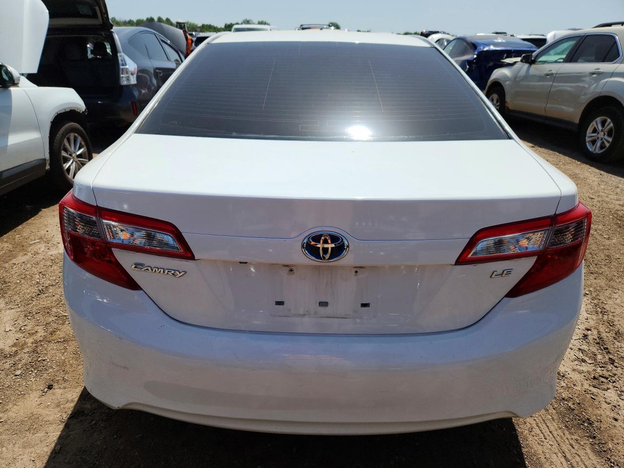 2014 Toyota Camry Hybrid Le White vin: 4T1BD1FK3EU128448