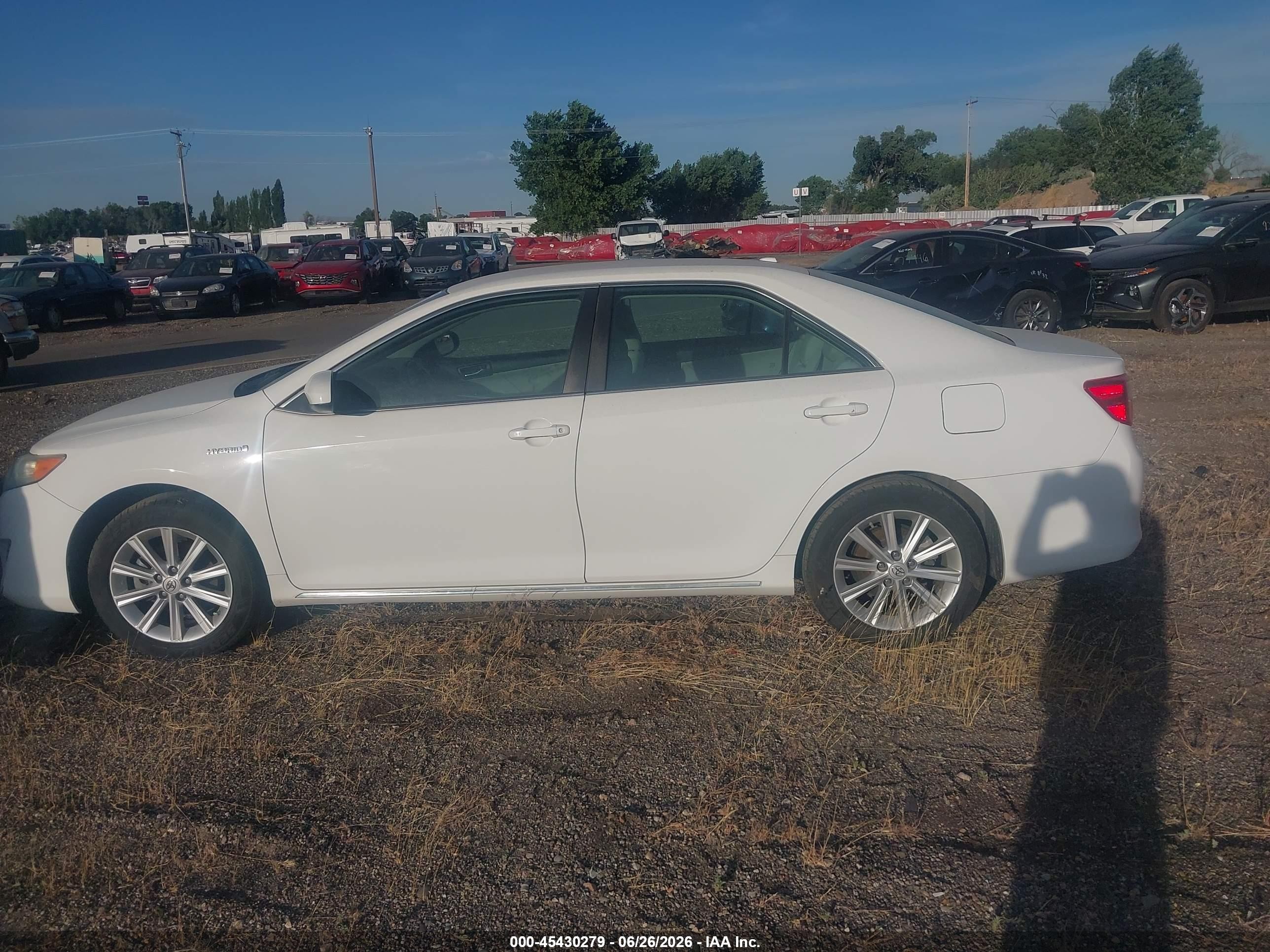 2014 Toyota Camry Hybrid Xle White vin: 4T1BD1FK3EU131477