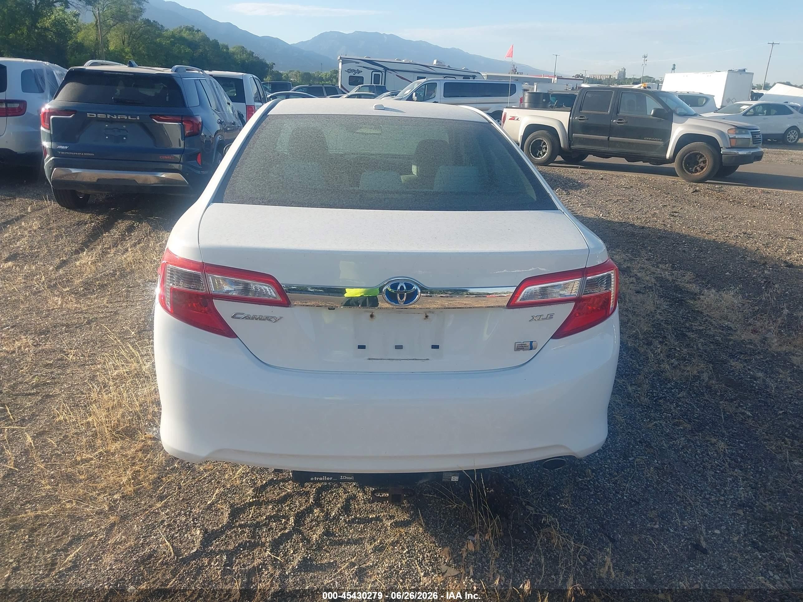 2014 Toyota Camry Hybrid Xle White vin: 4T1BD1FK3EU131477