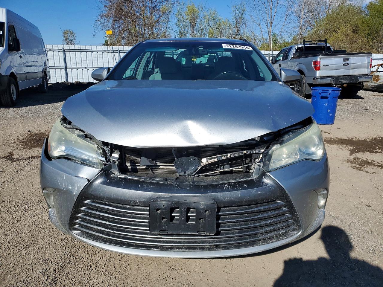 2015 Toyota Camry Hybrid Le Золотой vin: 4T1BD1FK3FU143419