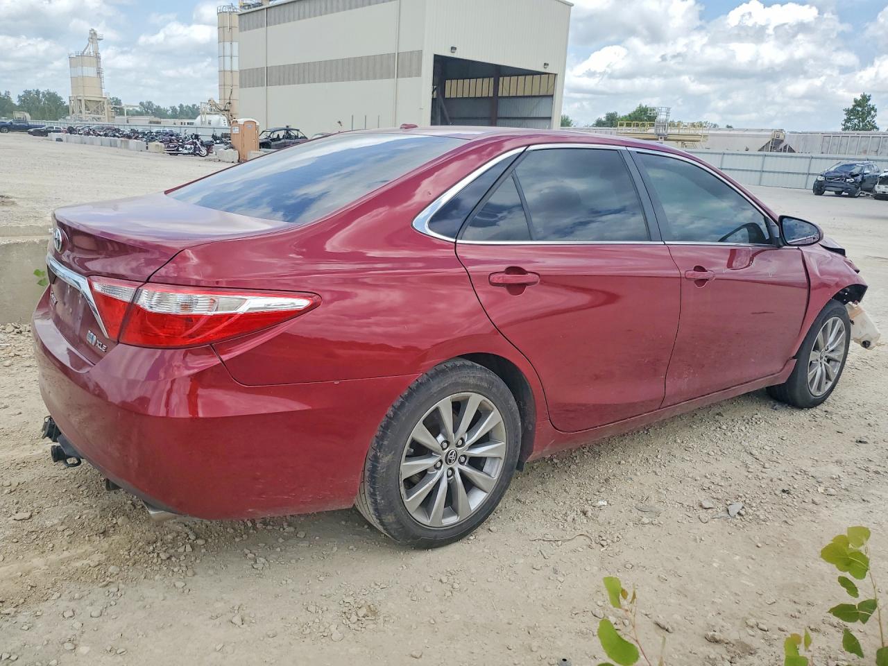 2015 Toyota Camry Hybrid Xle Burgundy vin: 4T1BD1FK3FU156560