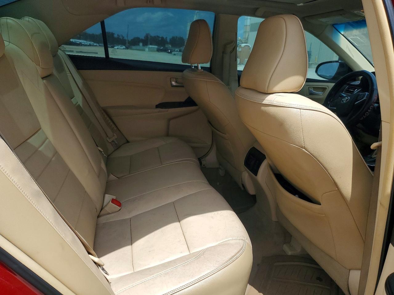 2015 Toyota Camry Hybrid Xle Burgundy vin: 4T1BD1FK3FU156560