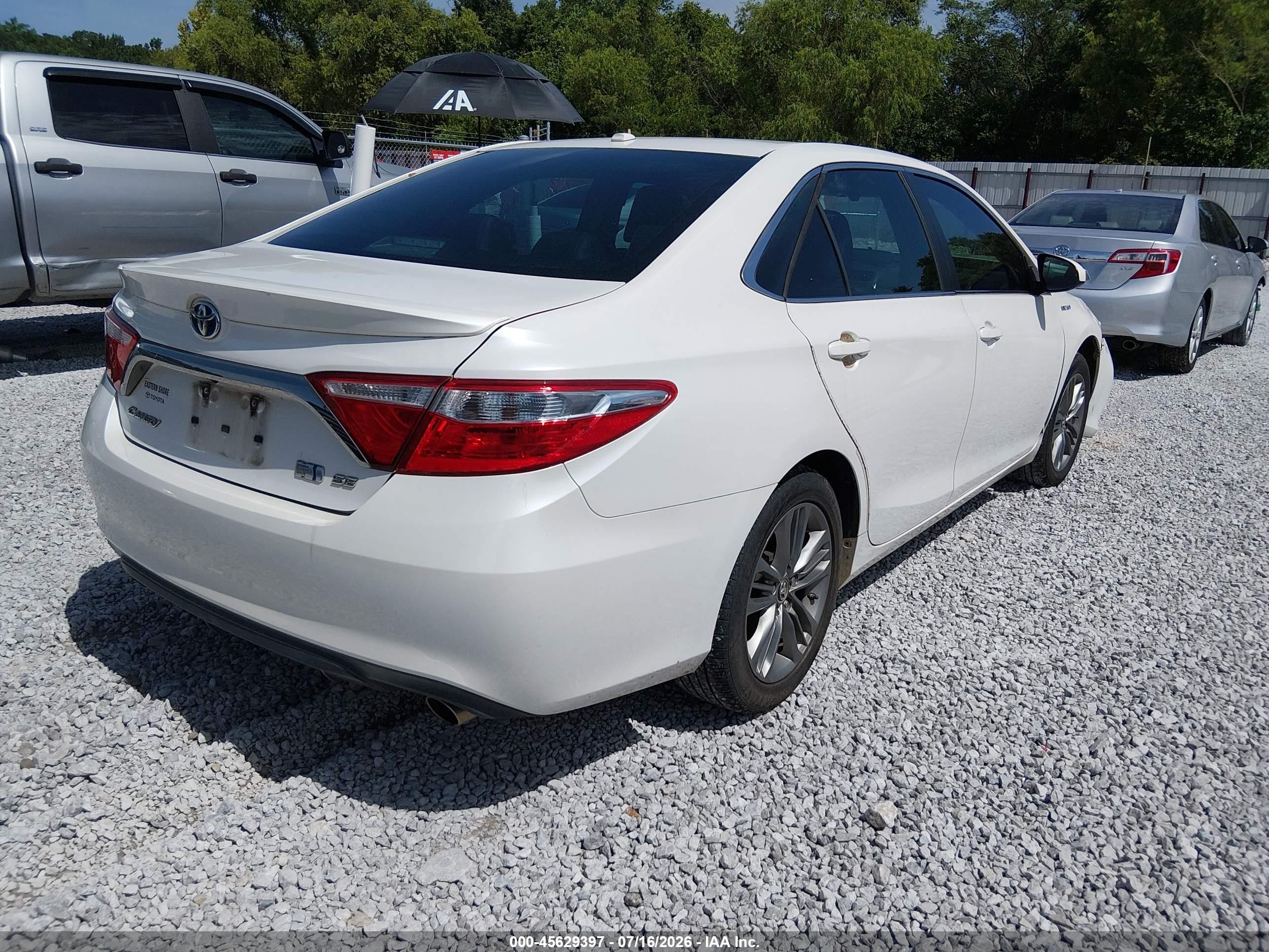 2015 Toyota Camry Hybrid Se White vin: 4T1BD1FK3FU169681