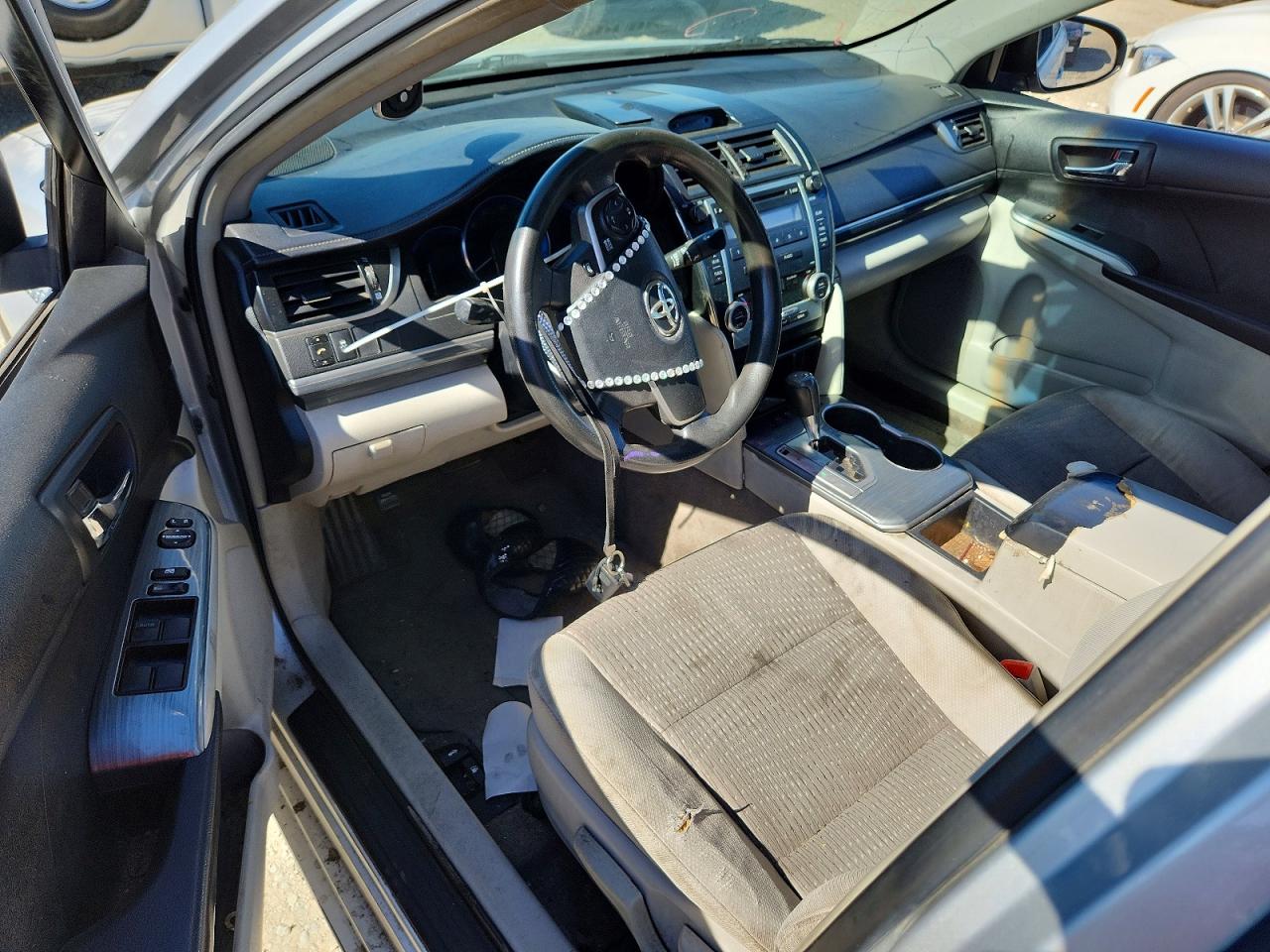 2012 Toyota Camry Hybrid Le Silver vin: 4T1BD1FK4CU019803