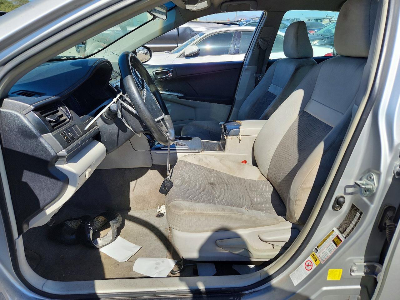2012 Toyota Camry Hybrid Le Silver vin: 4T1BD1FK4CU019803