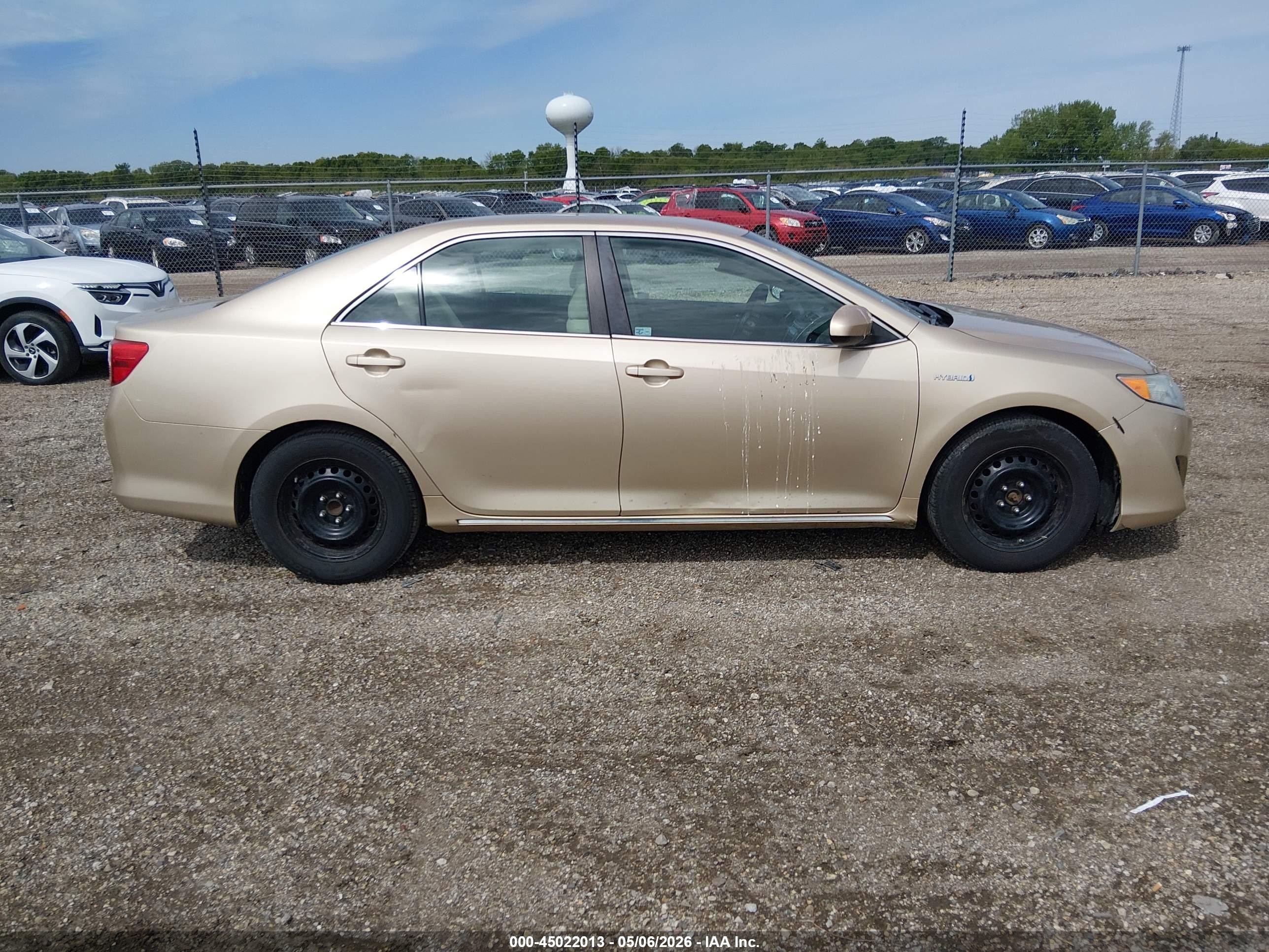 2012 Toyota Camry Hybrid Le Gold vin: 4T1BD1FK4CU023625