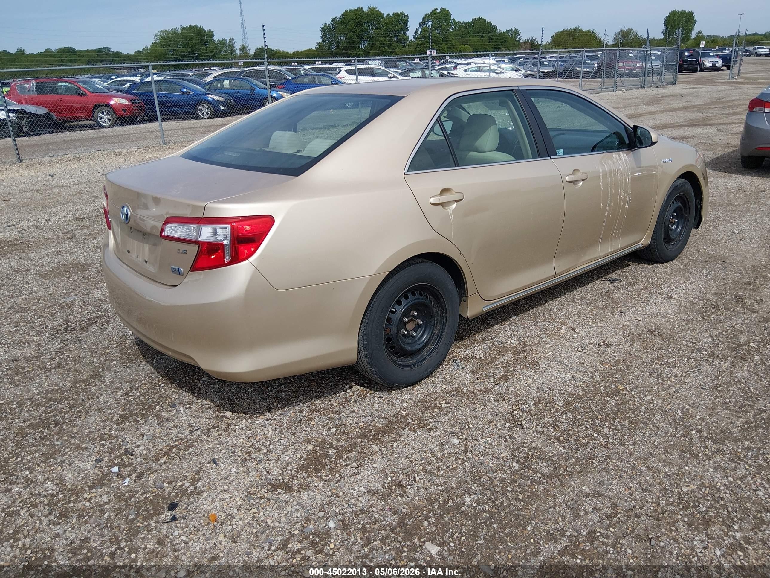 2012 Toyota Camry Hybrid Le Gold vin: 4T1BD1FK4CU023625
