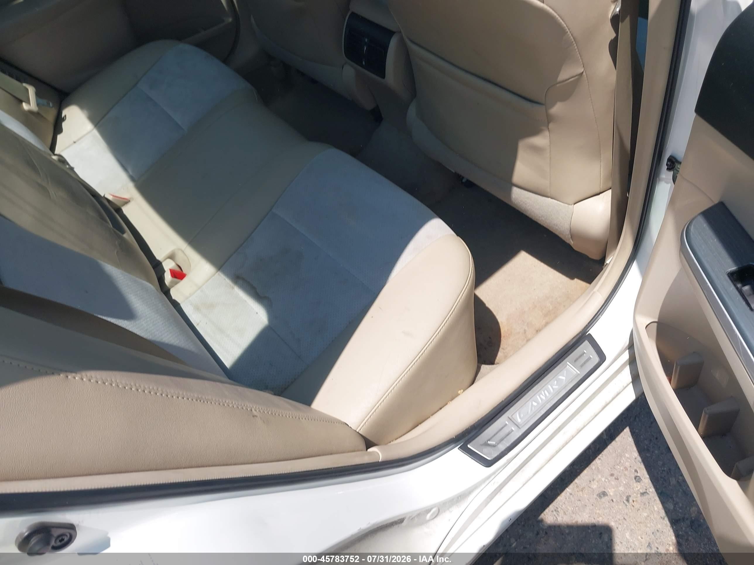 2012 Toyota Camry Hybrid Xle White vin: 4T1BD1FK4CU024712
