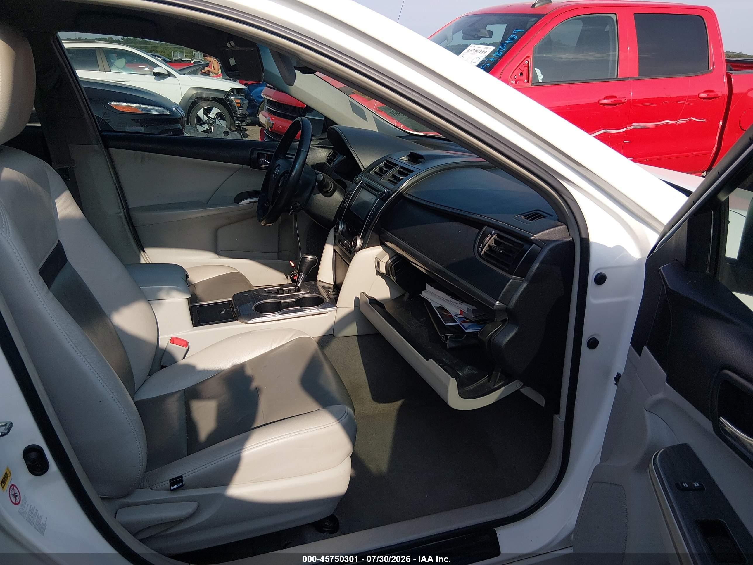 2012 Toyota Camry Hybrid Xle White vin: 4T1BD1FK4CU058231