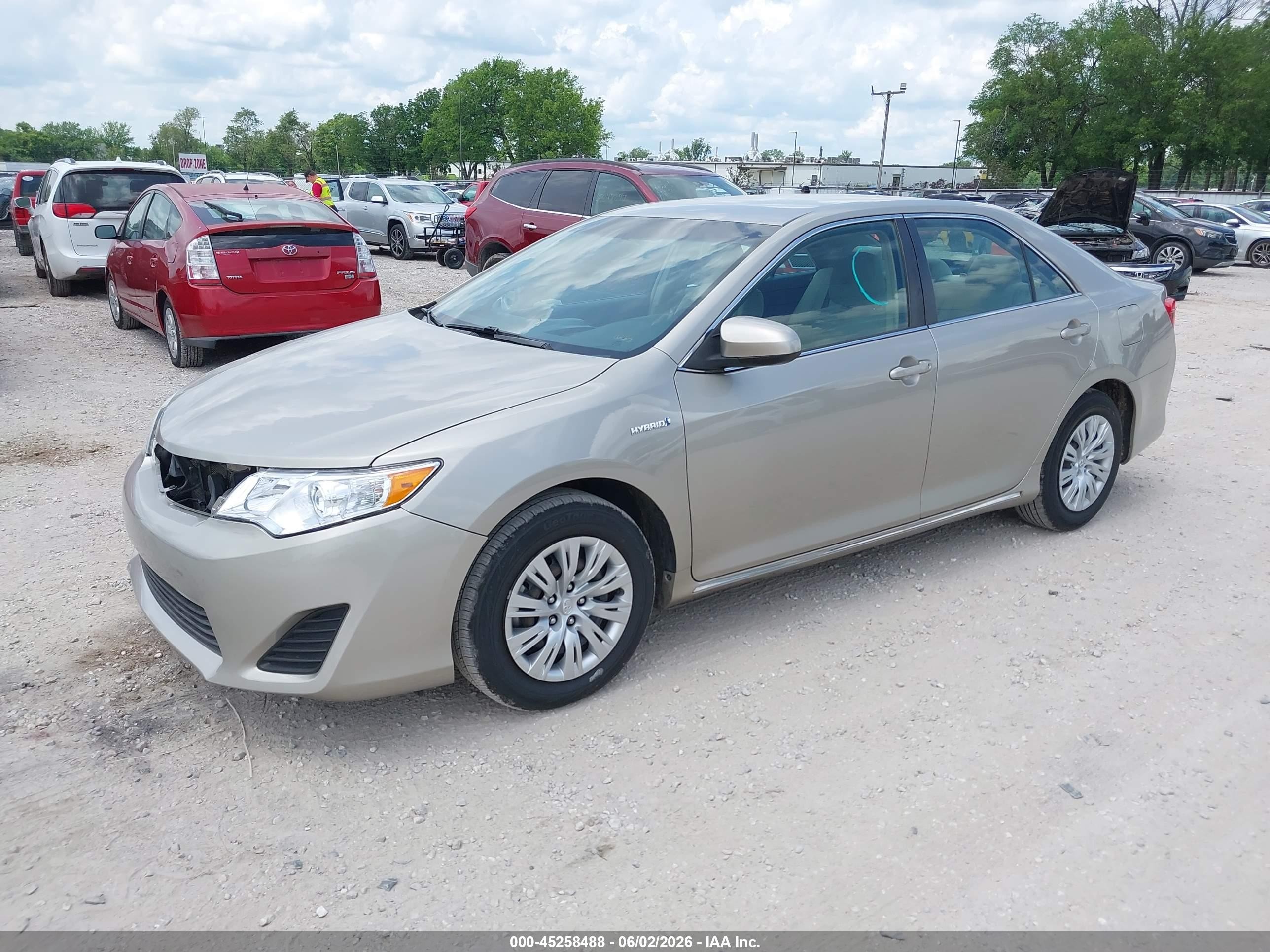 2013 Toyota Camry Hybrid Le Tan vin: 4T1BD1FK4DU066301