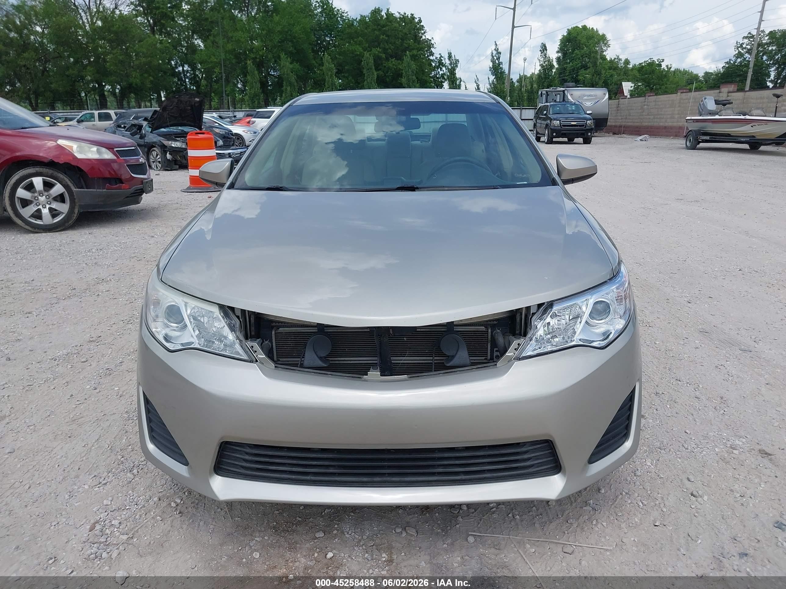 2013 Toyota Camry Hybrid Le Tan vin: 4T1BD1FK4DU066301