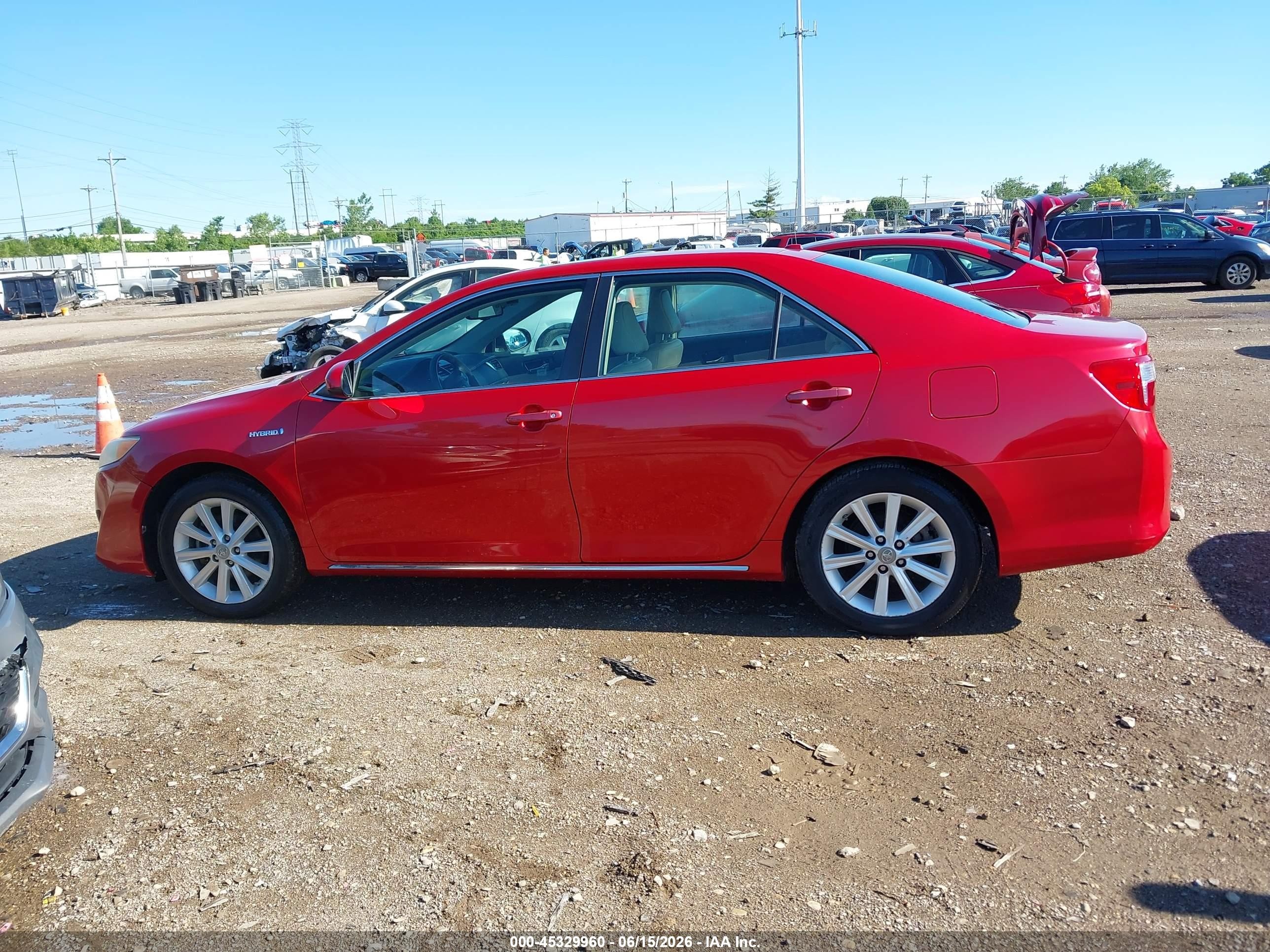 2013 Toyota Camry Hybrid Xle Красный vin: 4T1BD1FK4DU067612