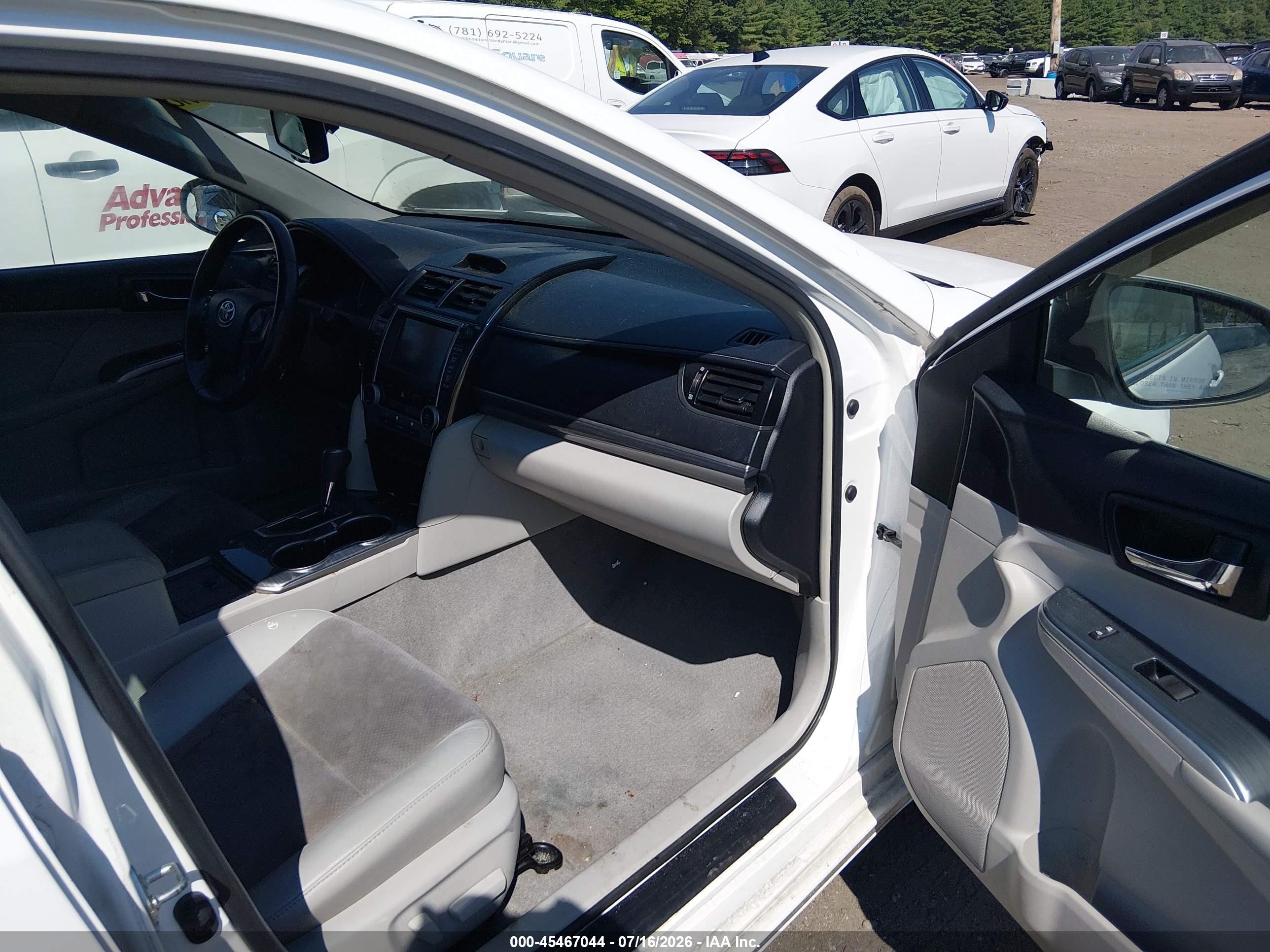 2013 Toyota Camry Hybrid Xle White vin: 4T1BD1FK4DU067688