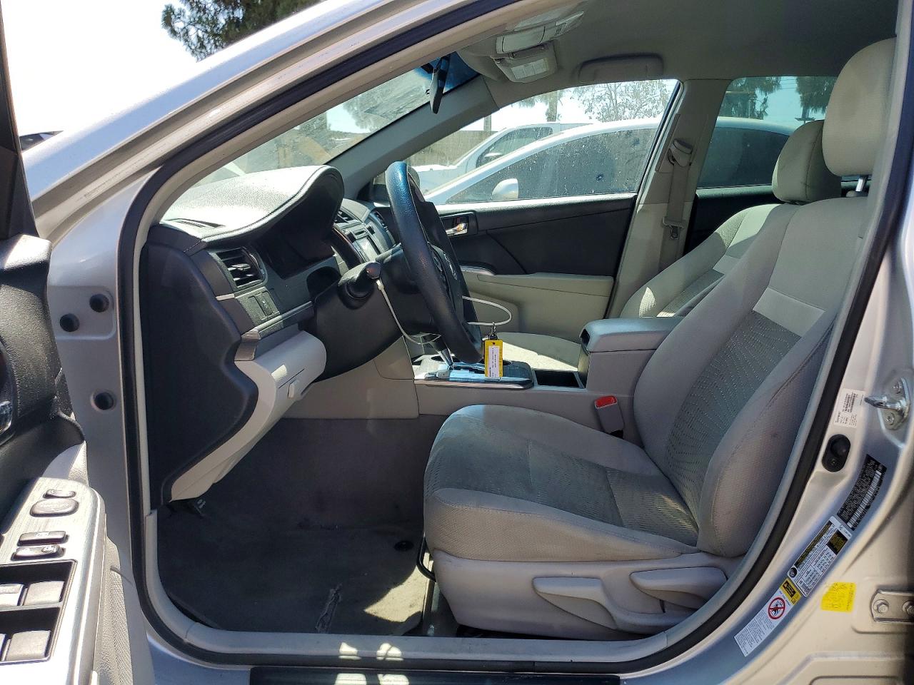 2013 Toyota Camry Hybrid Le Silver vin: 4T1BD1FK4DU085964