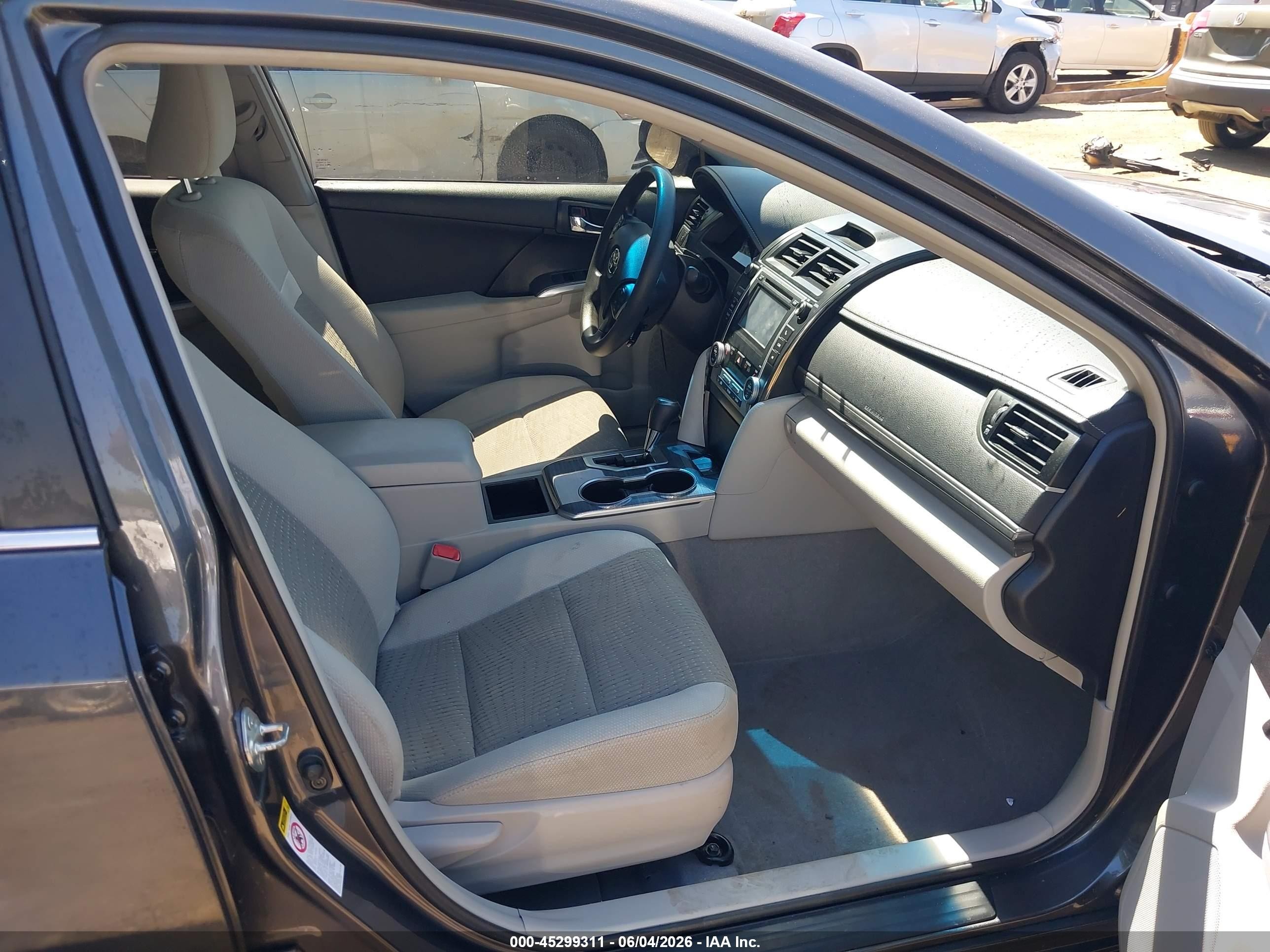 2013 Toyota Camry Hybrid Le Gray vin: 4T1BD1FK4DU088783