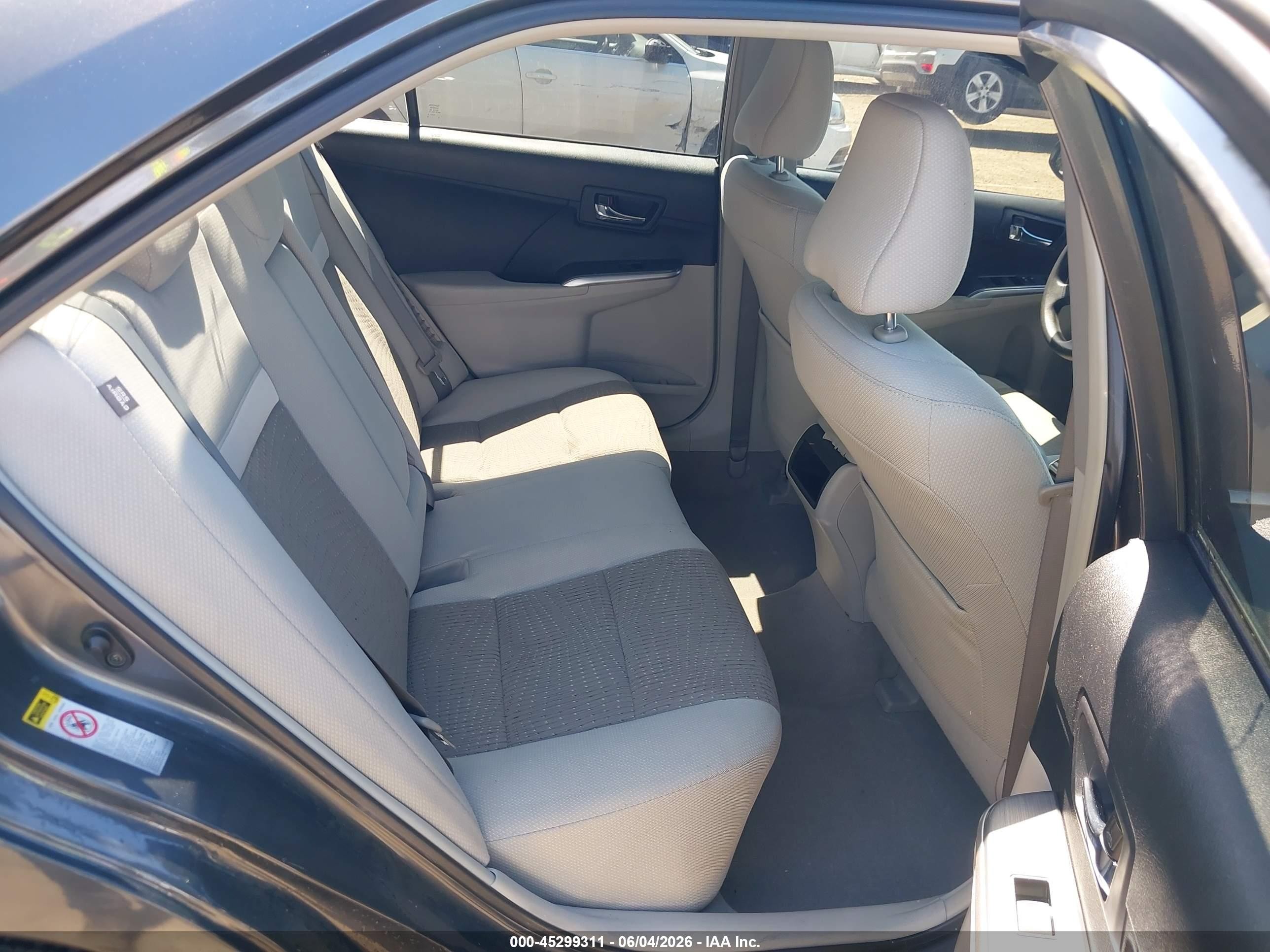 2013 Toyota Camry Hybrid Le Gray vin: 4T1BD1FK4DU088783
