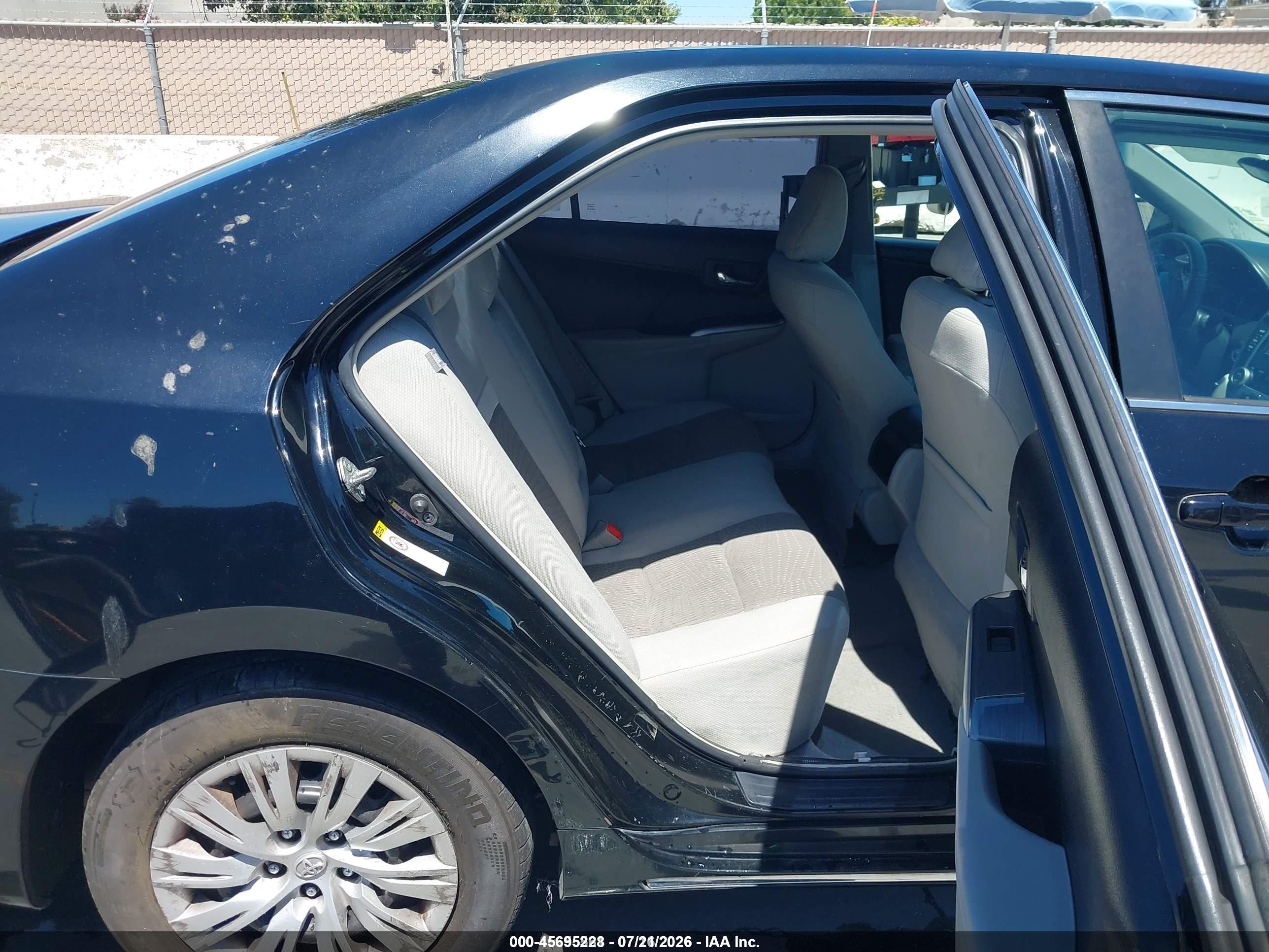 2014 Toyota Camry Hybrid Le Black vin: 4T1BD1FK4EU098375