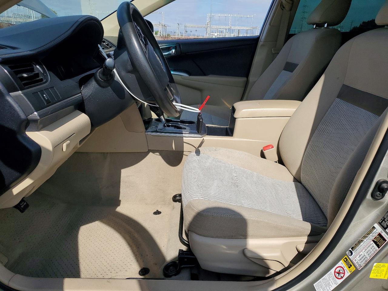 2014 Toyota Camry Hybrid Желто-коричневый vin: 4T1BD1FK4EU101906