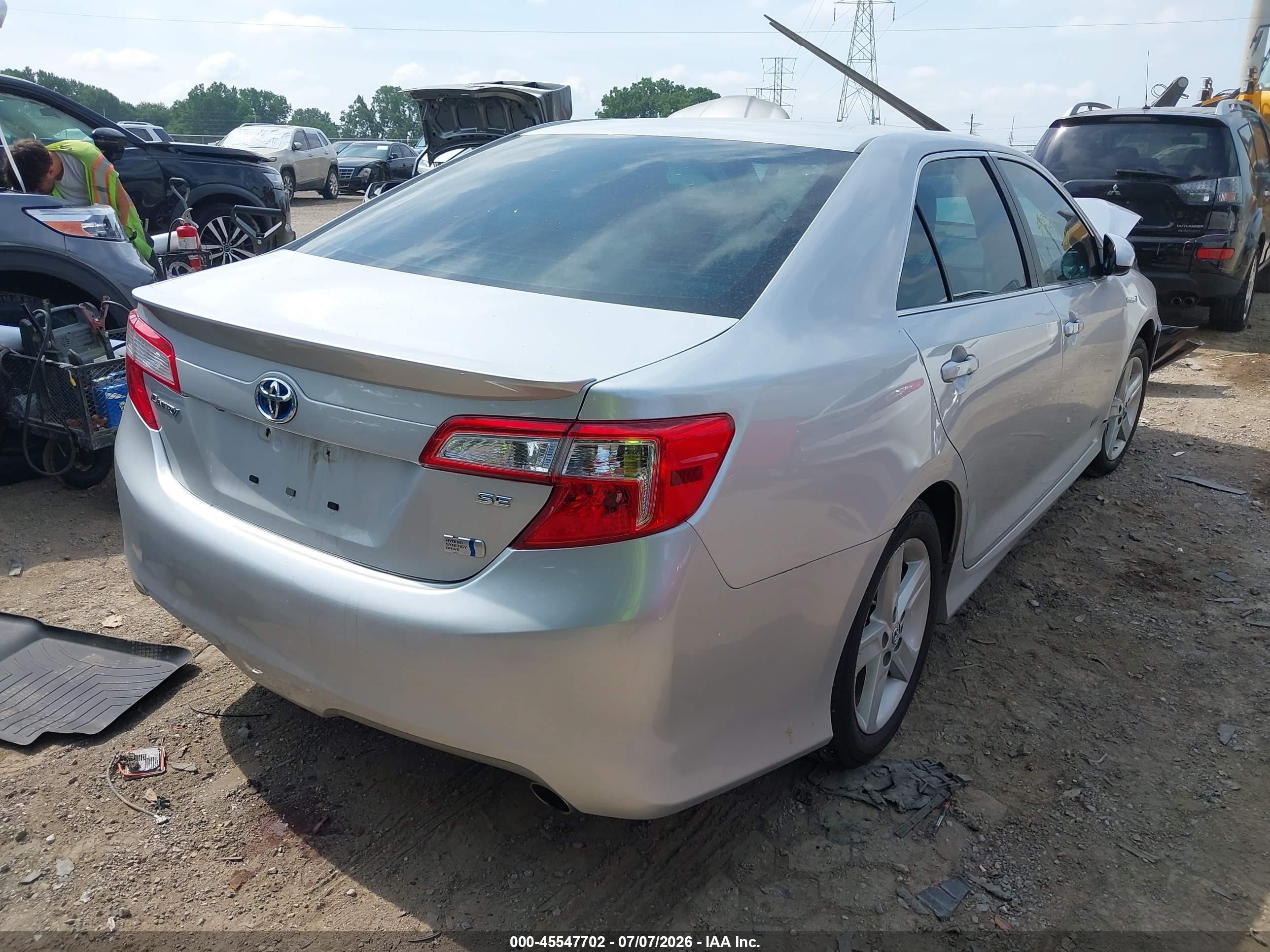 2014 Toyota Camry Hybrid Se Limited Edition Silver vin: 4T1BD1FK4EU115224