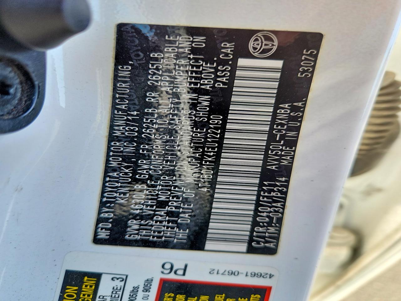 2014 Toyota Camry Hybrid Le White vin: 4T1BD1FK4EU122190