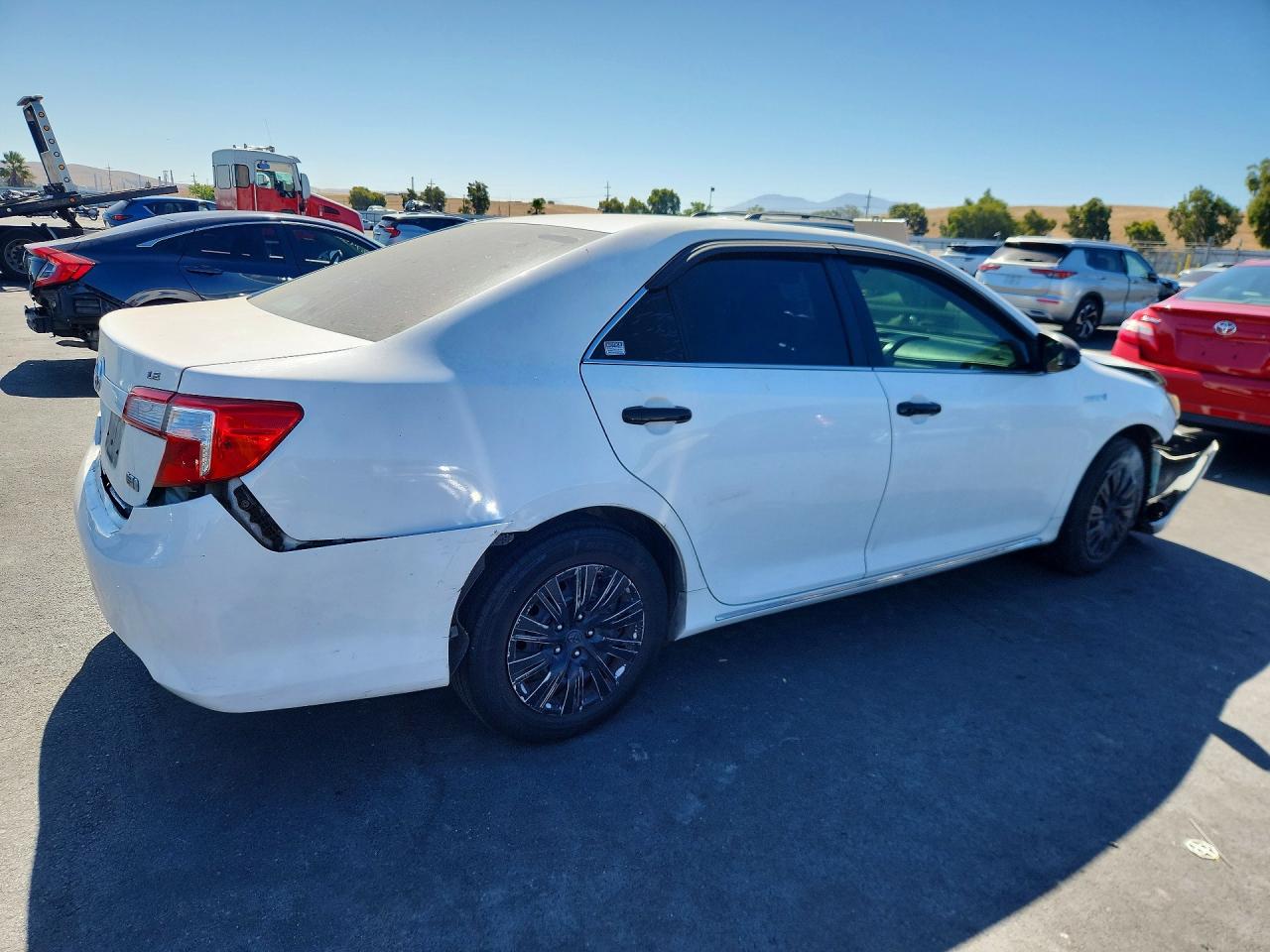 2014 Toyota Camry Hybrid Le White vin: 4T1BD1FK4EU122190