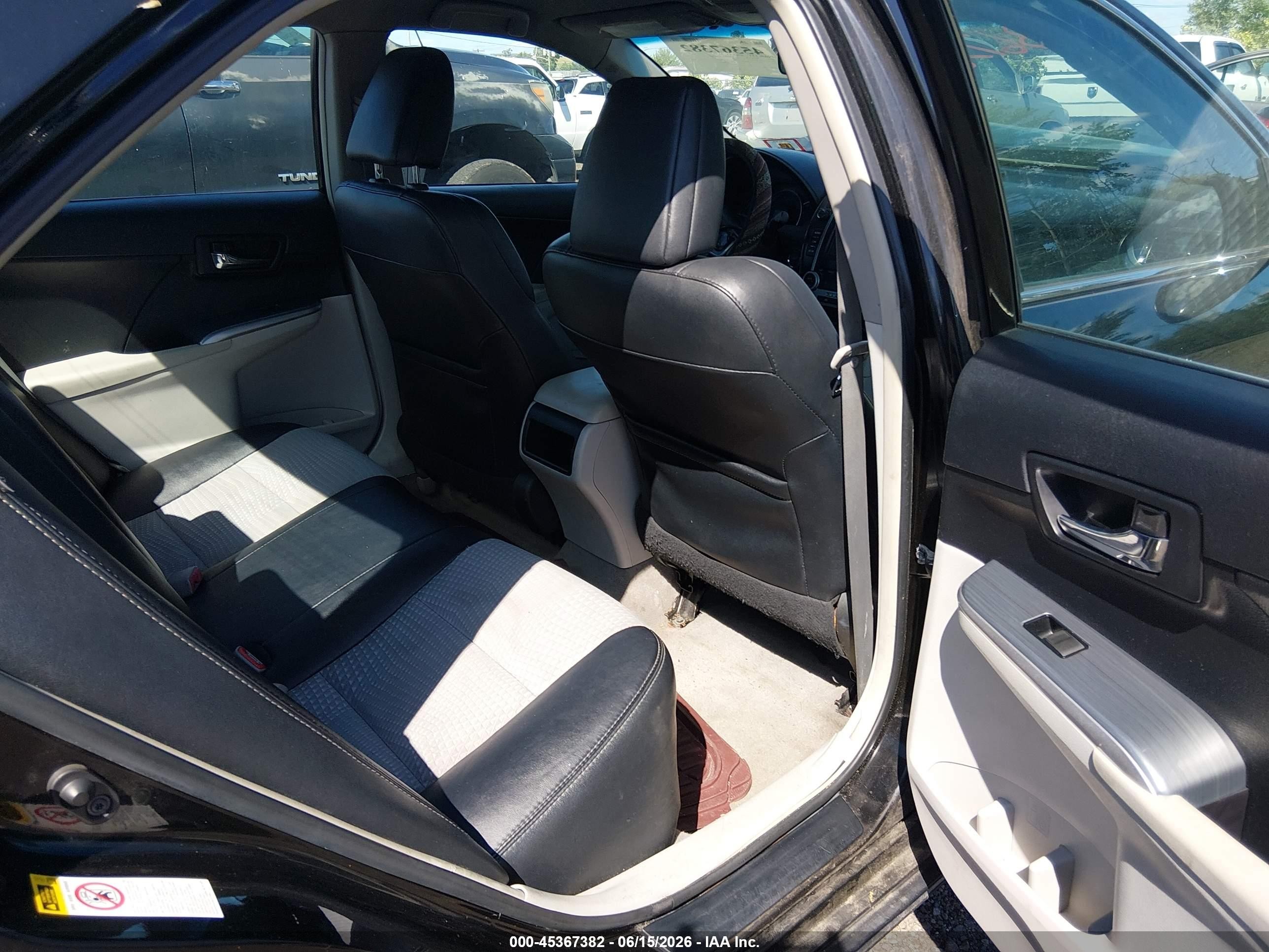 2014 Toyota Camry Hybrid Le Black vin: 4T1BD1FK4EU124151