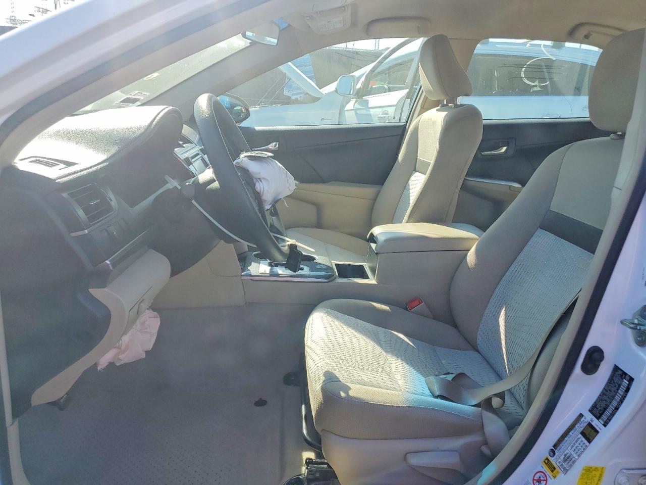 2014 Toyota Camry Hybrid Le White vin: 4T1BD1FK4EU134775
