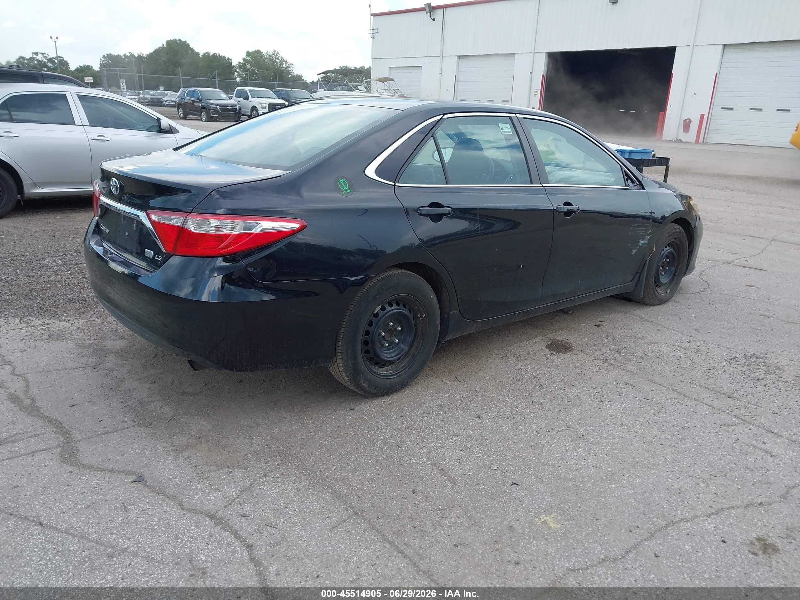 2015 Toyota Camry Hybrid Le Black vin: 4T1BD1FK4FU158818