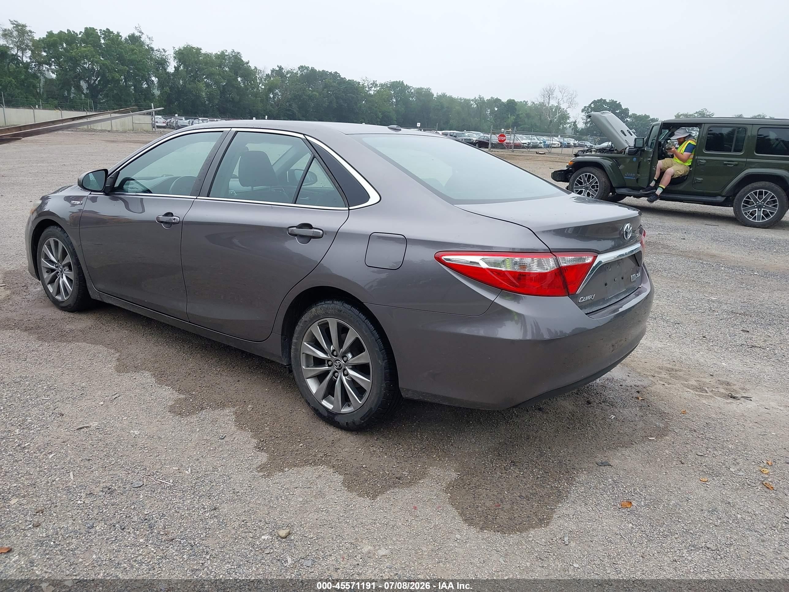 2015 Toyota Camry Hybrid Xle Серый vin: 4T1BD1FK4FU161041