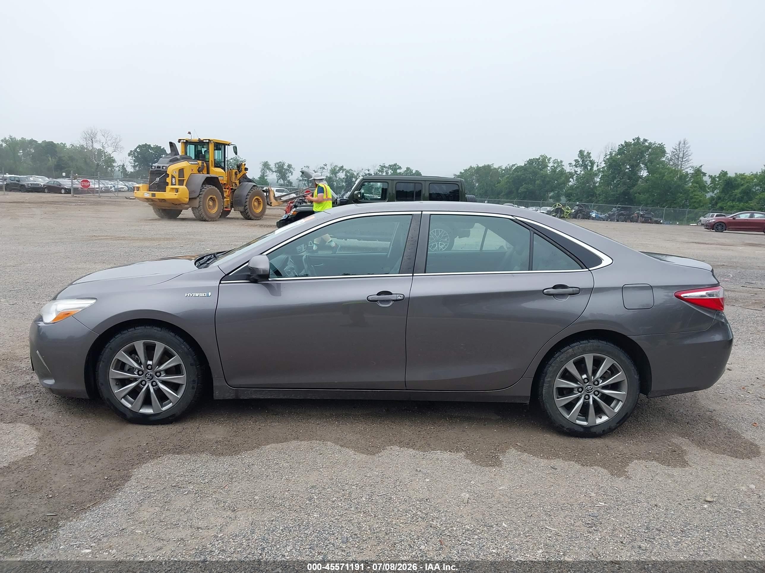 2015 Toyota Camry Hybrid Xle Серый vin: 4T1BD1FK4FU161041